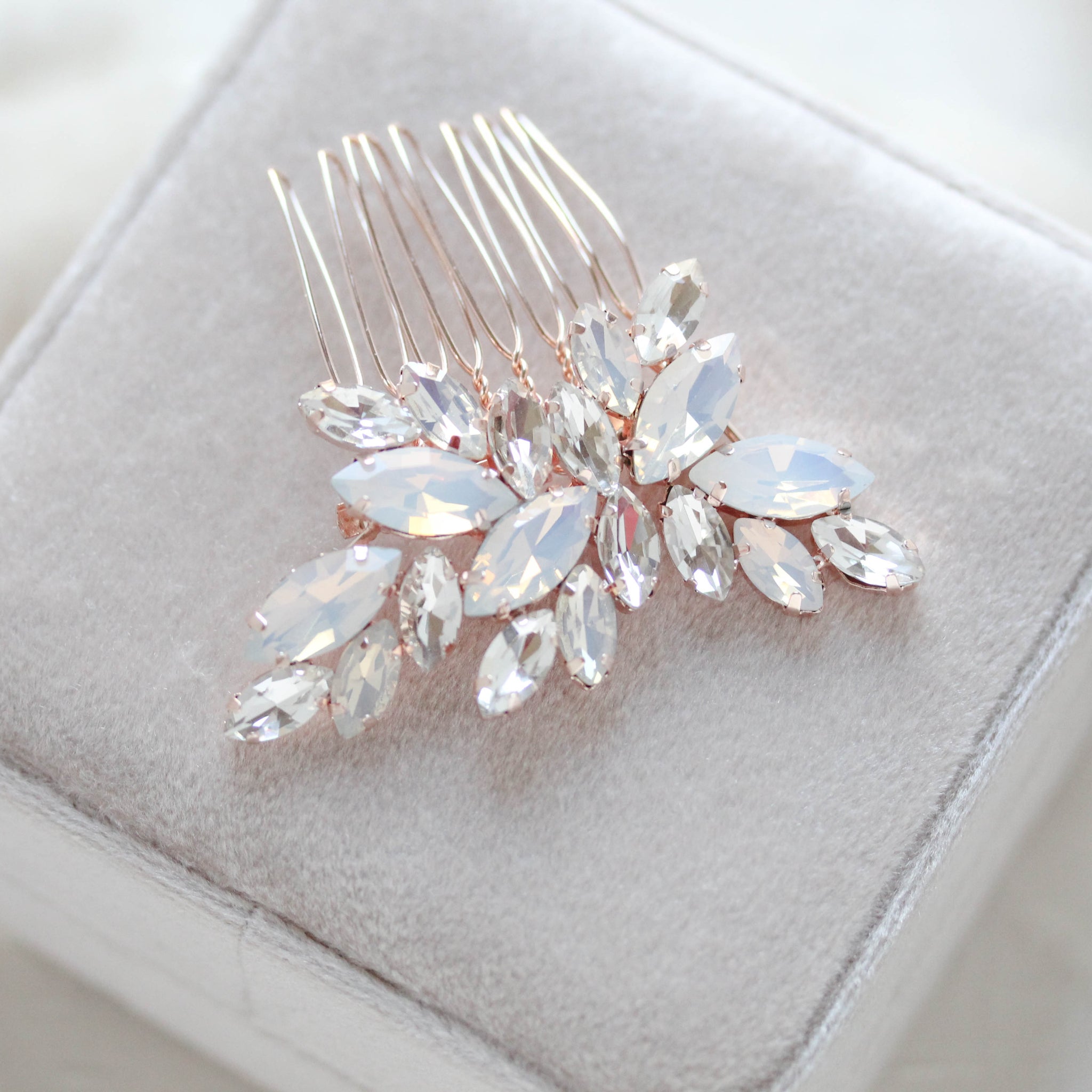 Rose gold bridal hair accessory with white opal crystal - BRIDGETTE - Treasures by Agnes