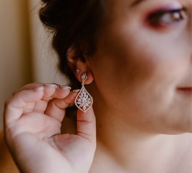 Rose gold necklace and earrings for Bride - CAMILLA - Treasures by Agnes