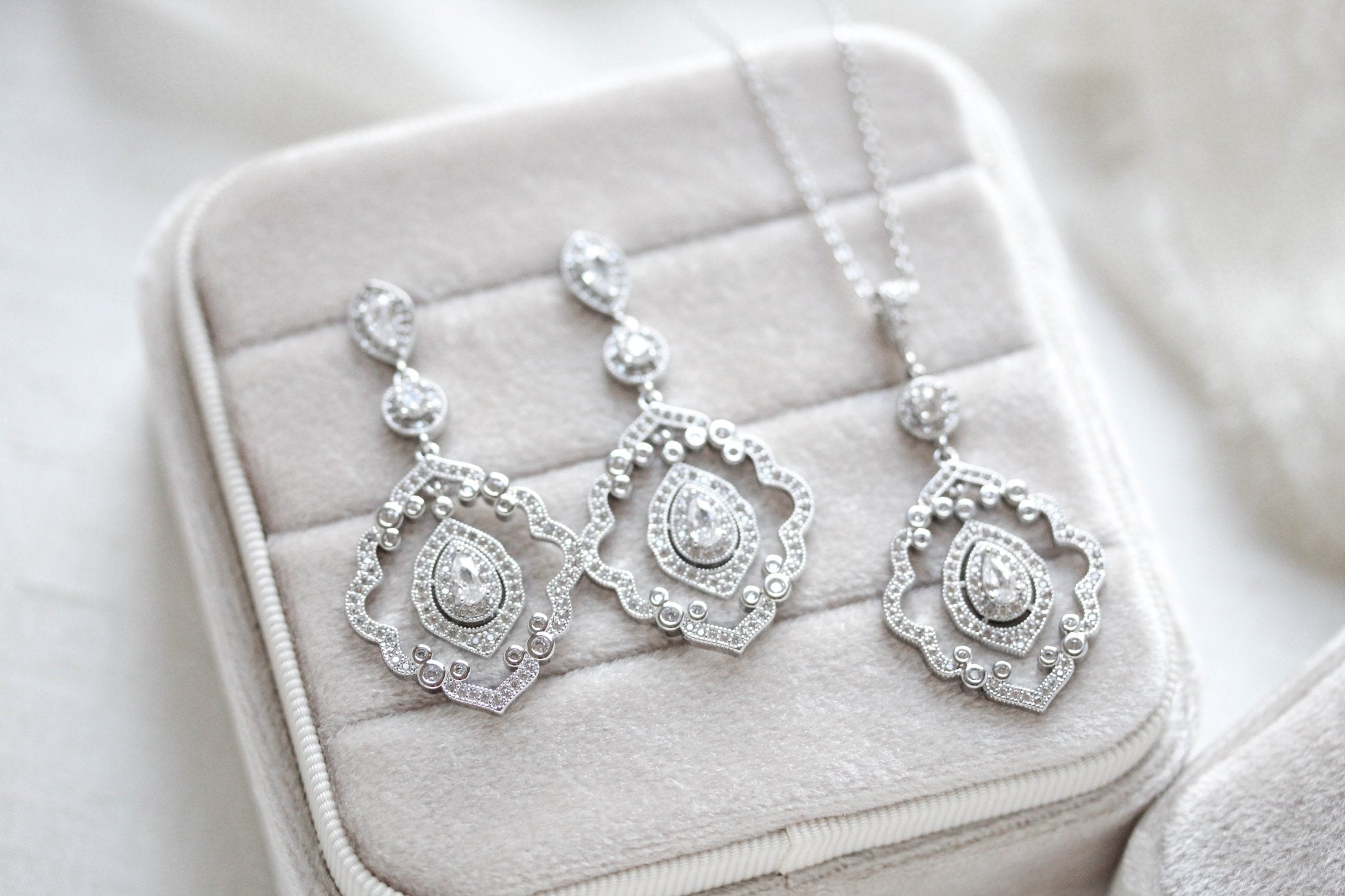 Silver simulated diamond necklace and earrings - CLARISSA - Treasures by Agnes