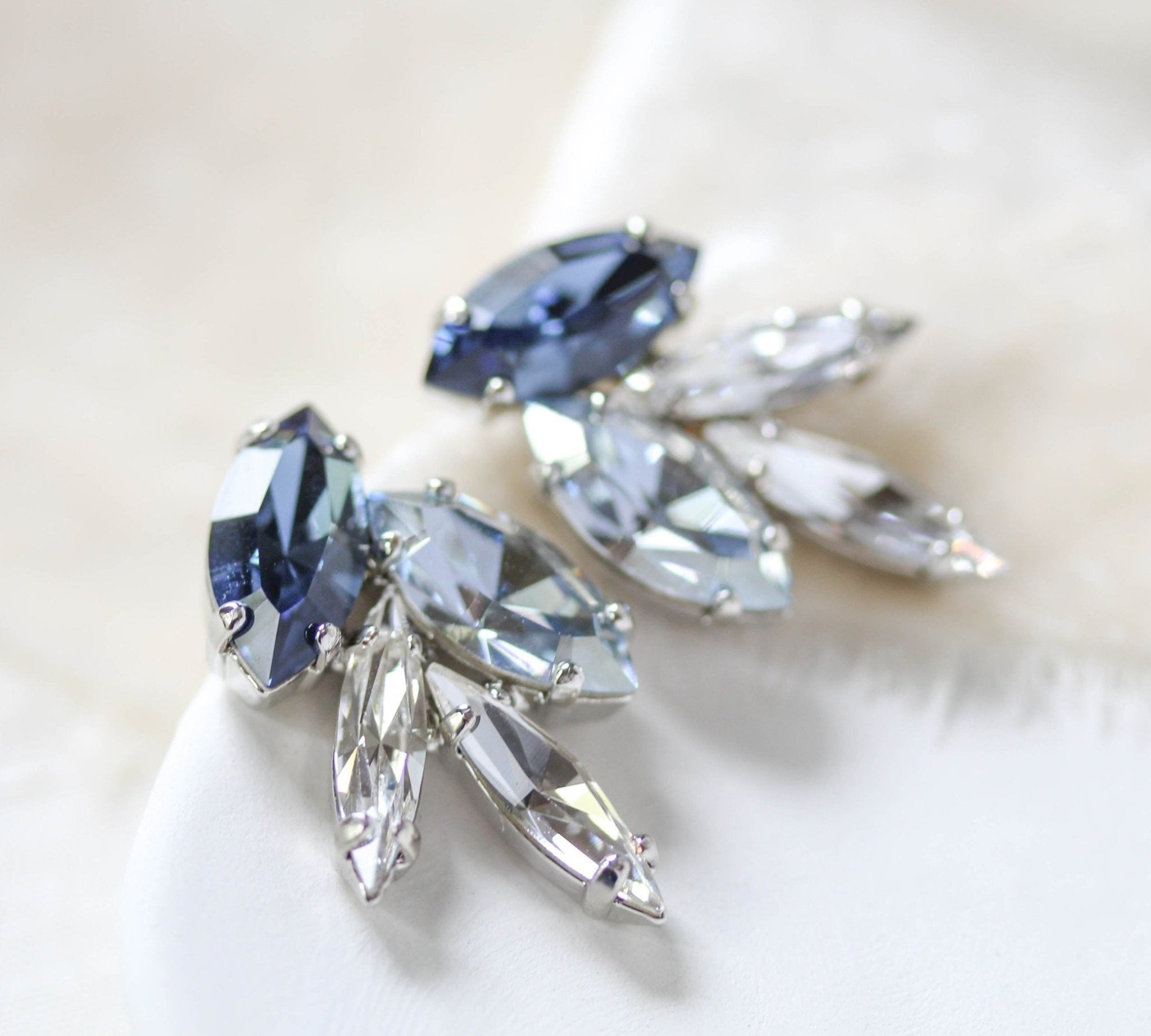 Delicate navy Swarovski crystal stud earrings - CHRISTINA