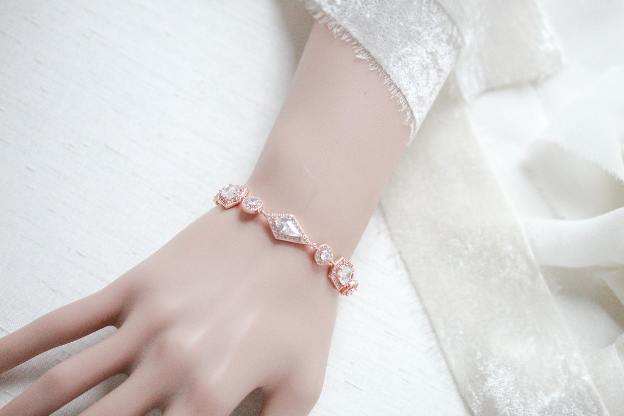 Rose gold bridal bracelet with Empress cut stones - MONROE - Treasures by Agnes