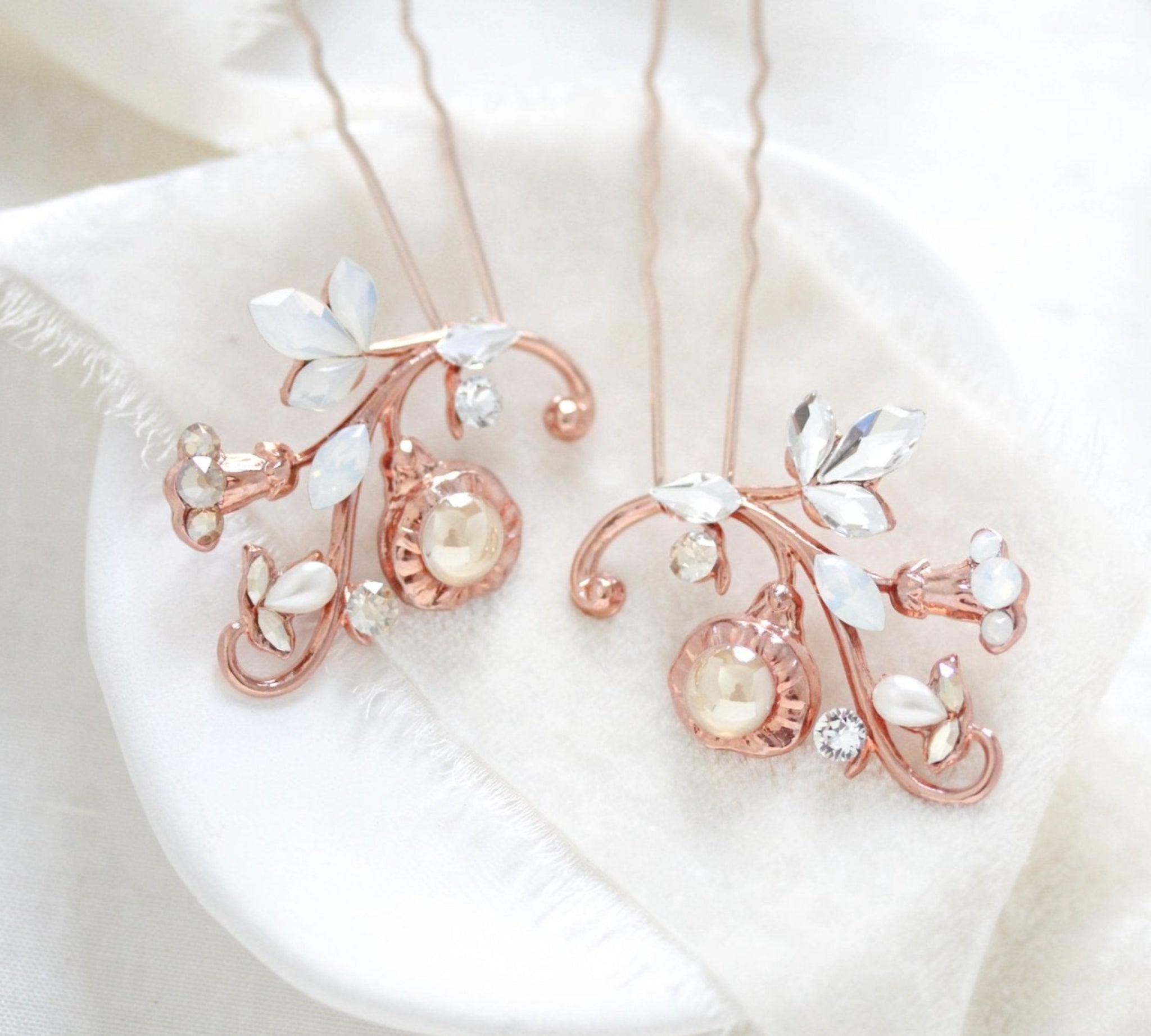 Rose gold bridal hair pins - REMI - Treasures by Agnes