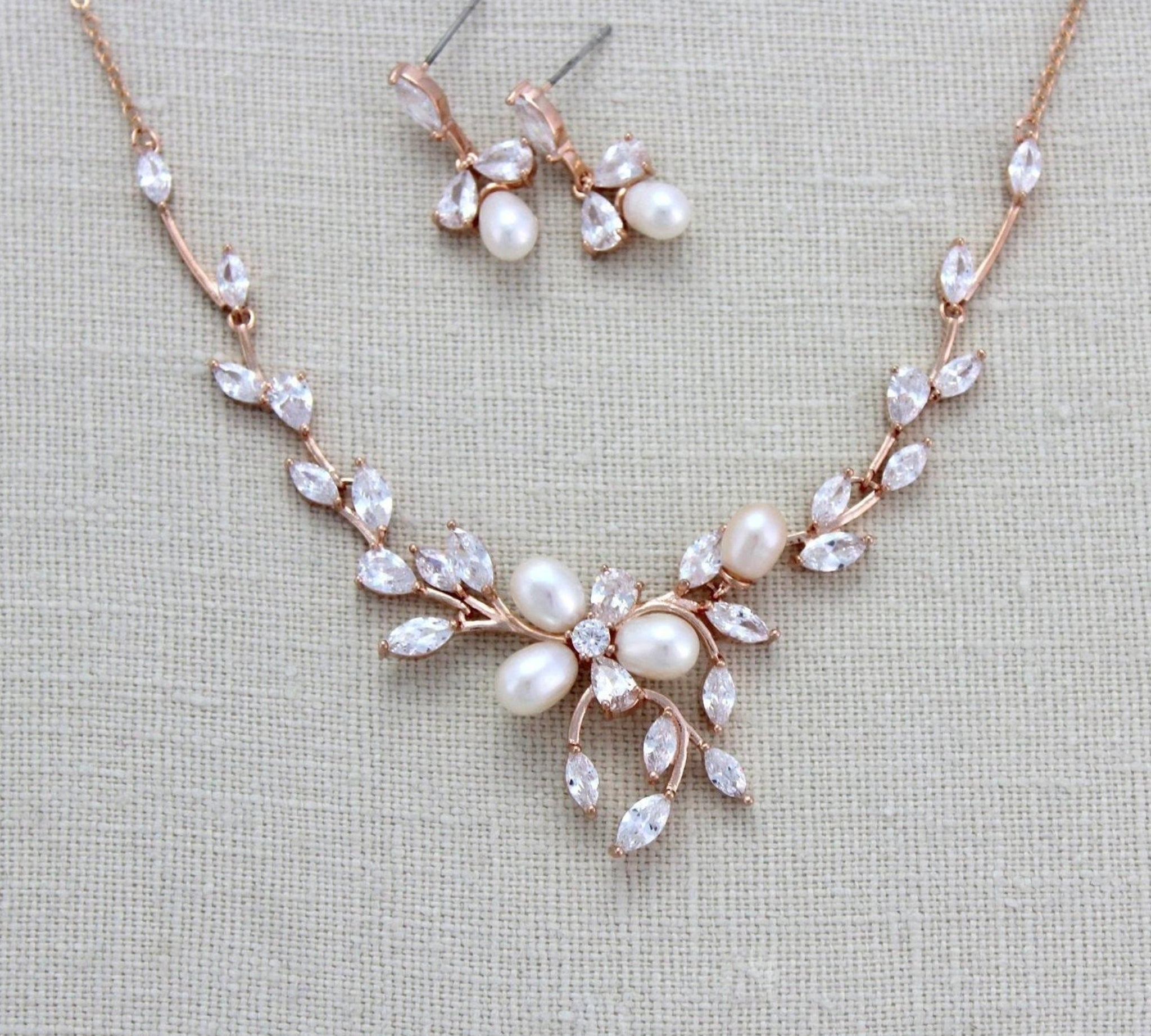 Rose gold Freshwater pearl Bridal backdrop necklace - AMARI - Treasures by Agnes
