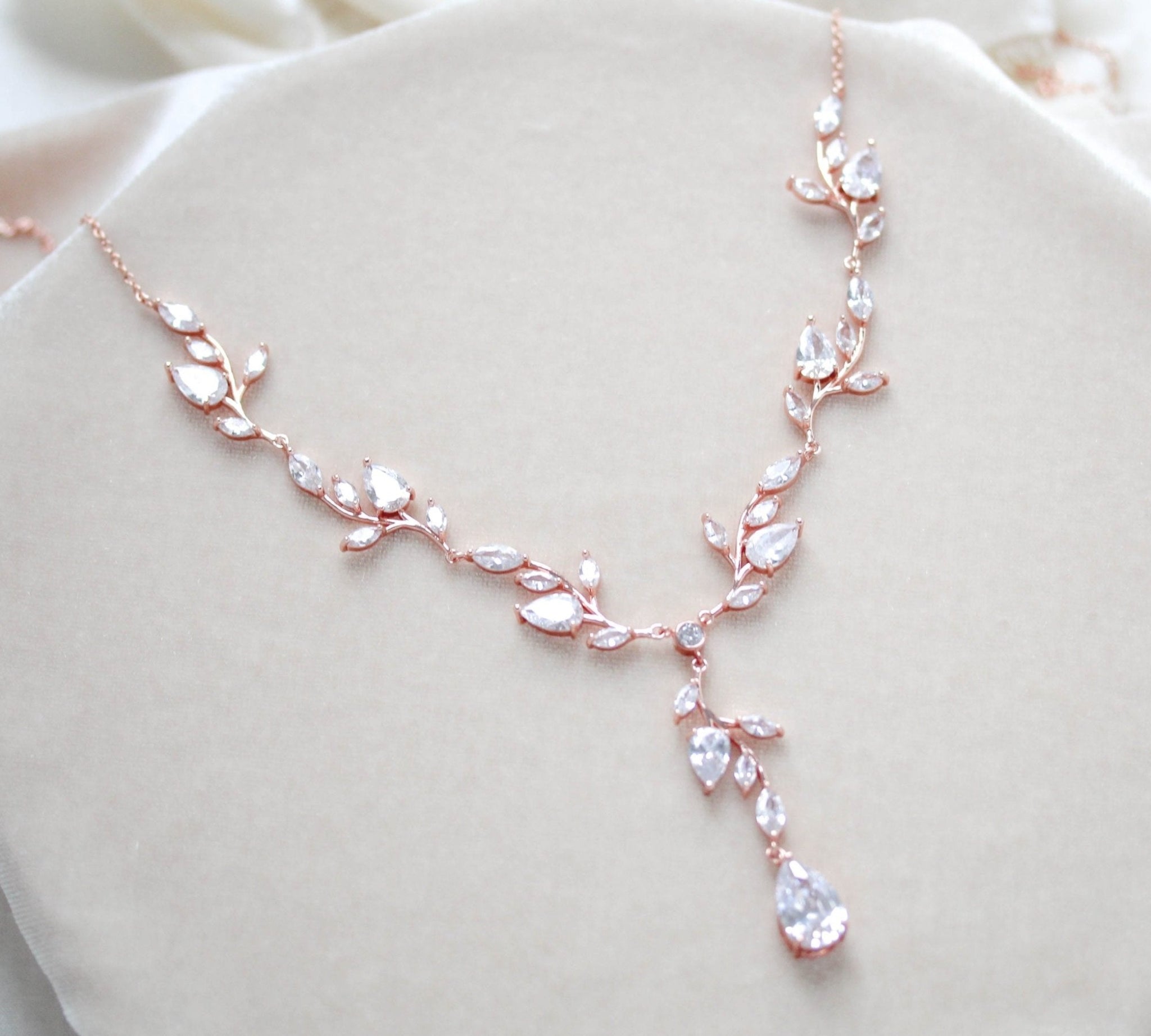 Rose gold vine necklace for bride - APRILLE - Treasures by Agnes
