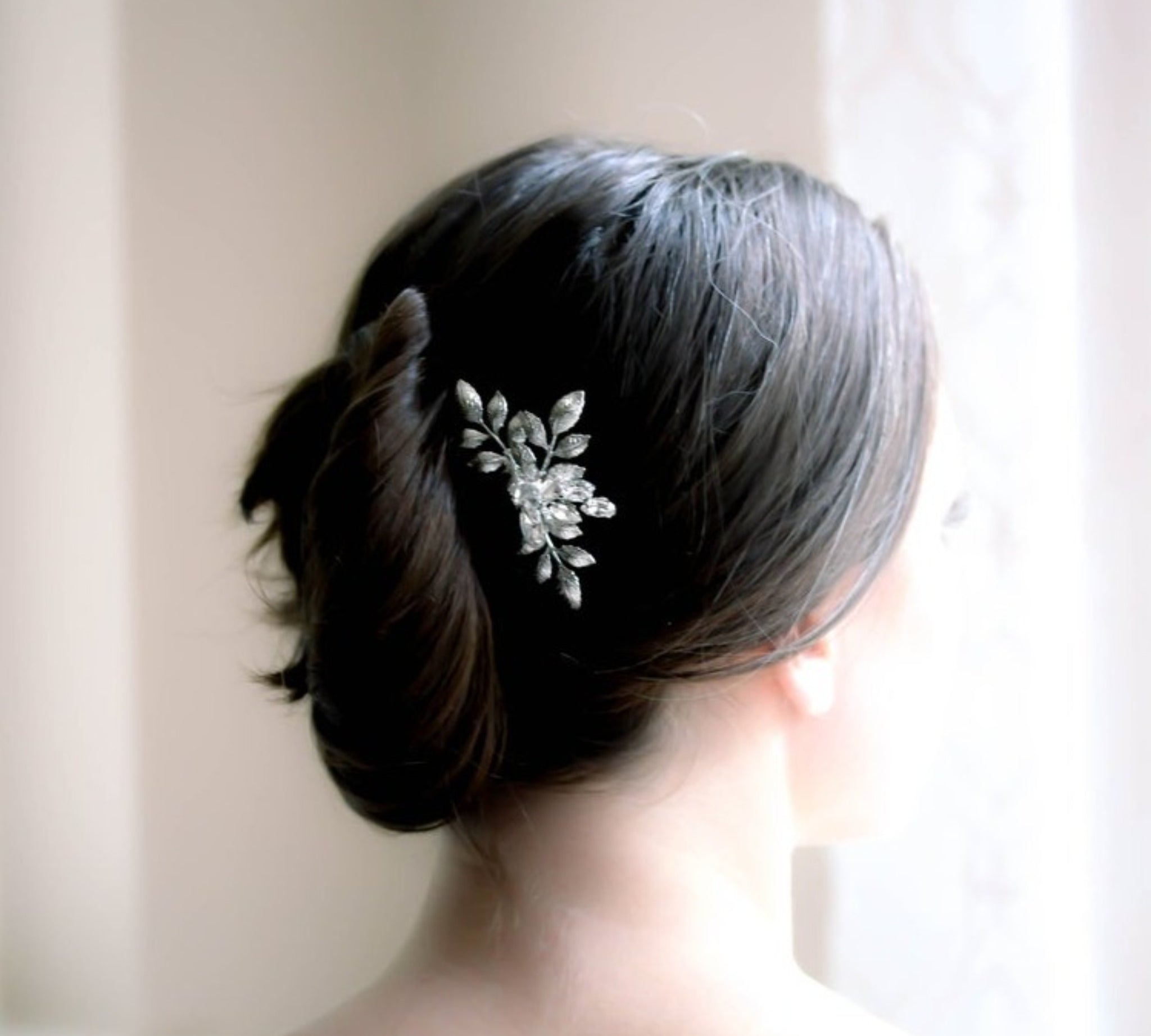 Simple crystal bridal hair comb - OPHELIA - Treasures by Agnes
