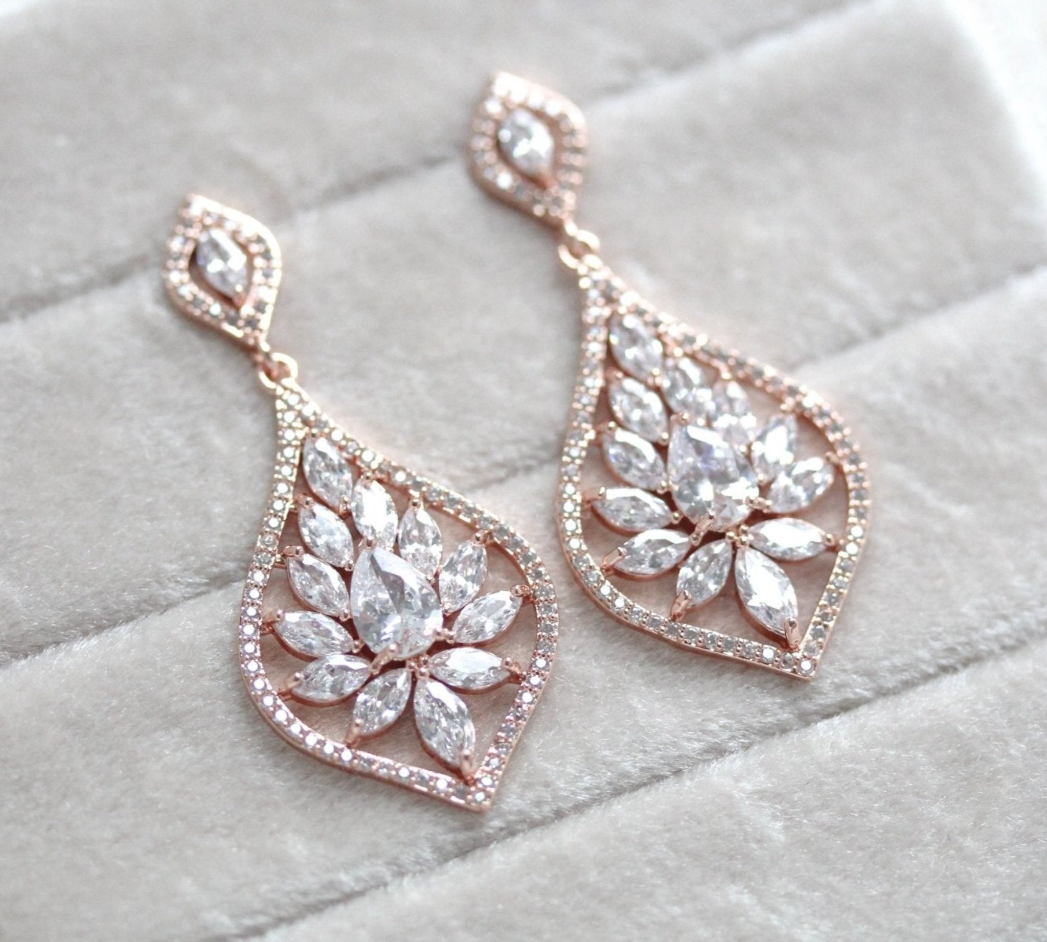 Simple Rose gold Bridal chandelier earrings - CAMILLA - Treasures by Agnes