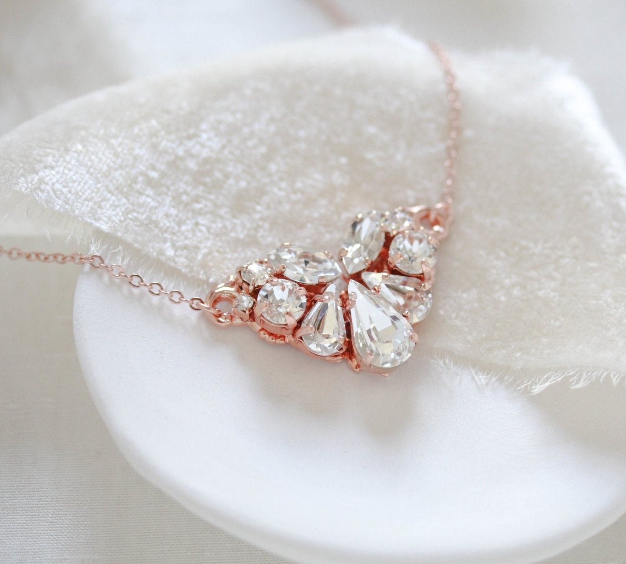 Simple Vintage style Crystal Wedding necklace - LANEY - Treasures by Agnes