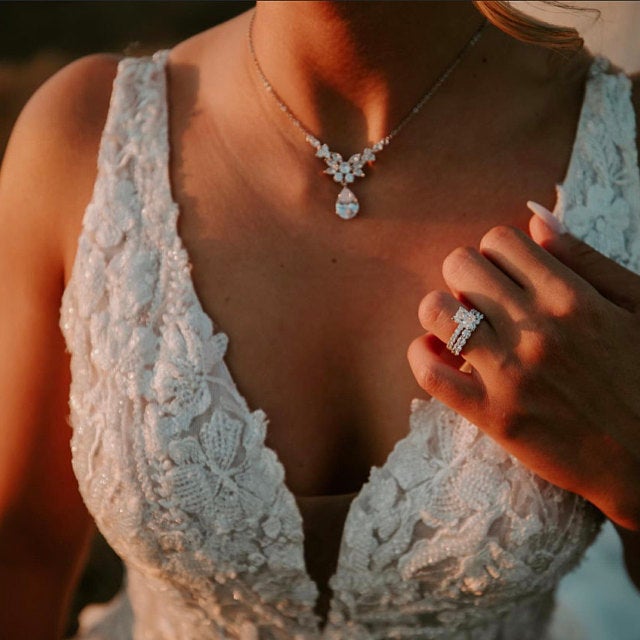 How to Choose a Bridal Necklace that Best Matches Your Wedding Dress - Treasures by Agnes