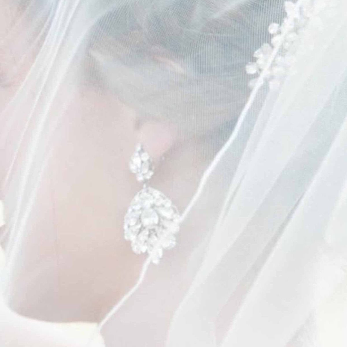 How to Choose the Ideal Pair of Earrings for Your Wedding - Treasures by Agnes
