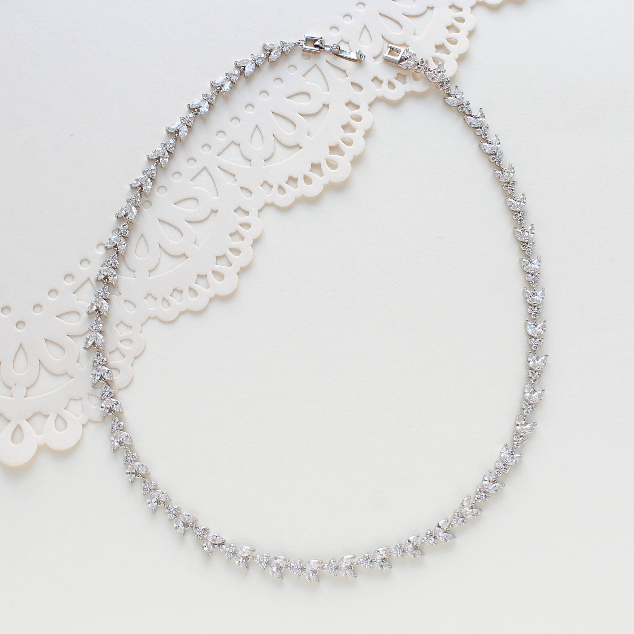 Silver necklace with or without backdrop - ANDREA