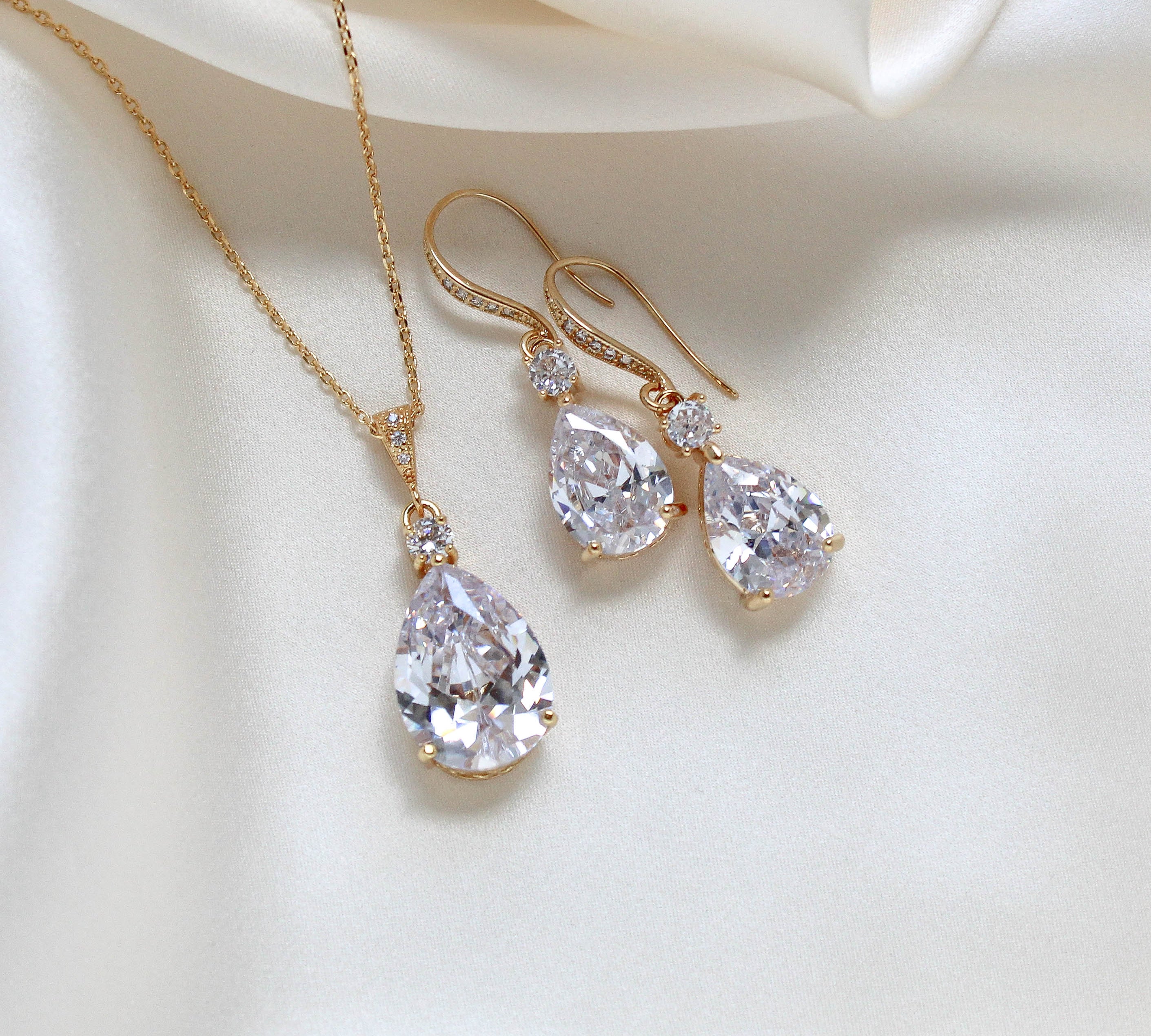 Delicate tear drop style necklace and earring set - PEYTON