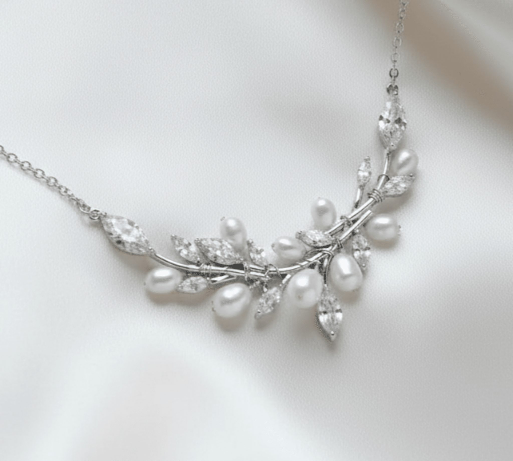 APRILLE Bridal Jewelry Set - Treasures by Agnes