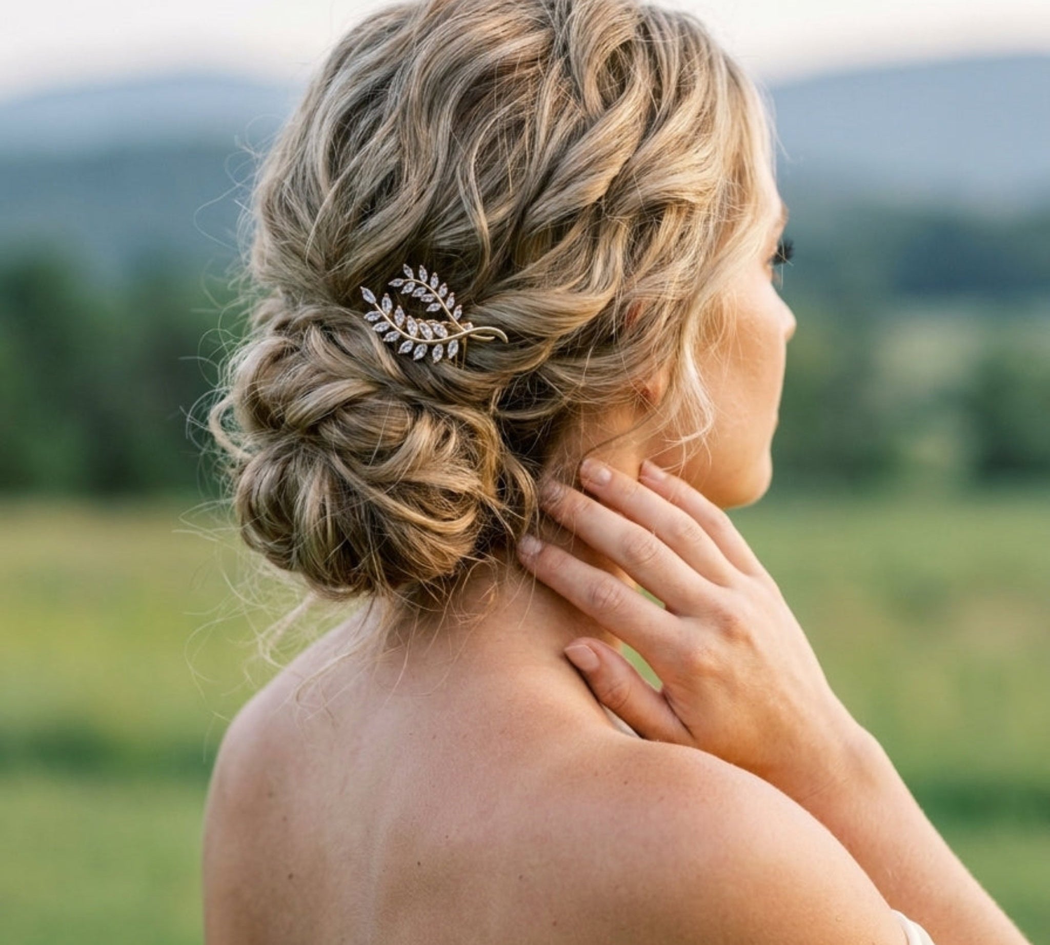 Aprille Gold Leaf Bridal Hair Comb - Treasures by Agnes