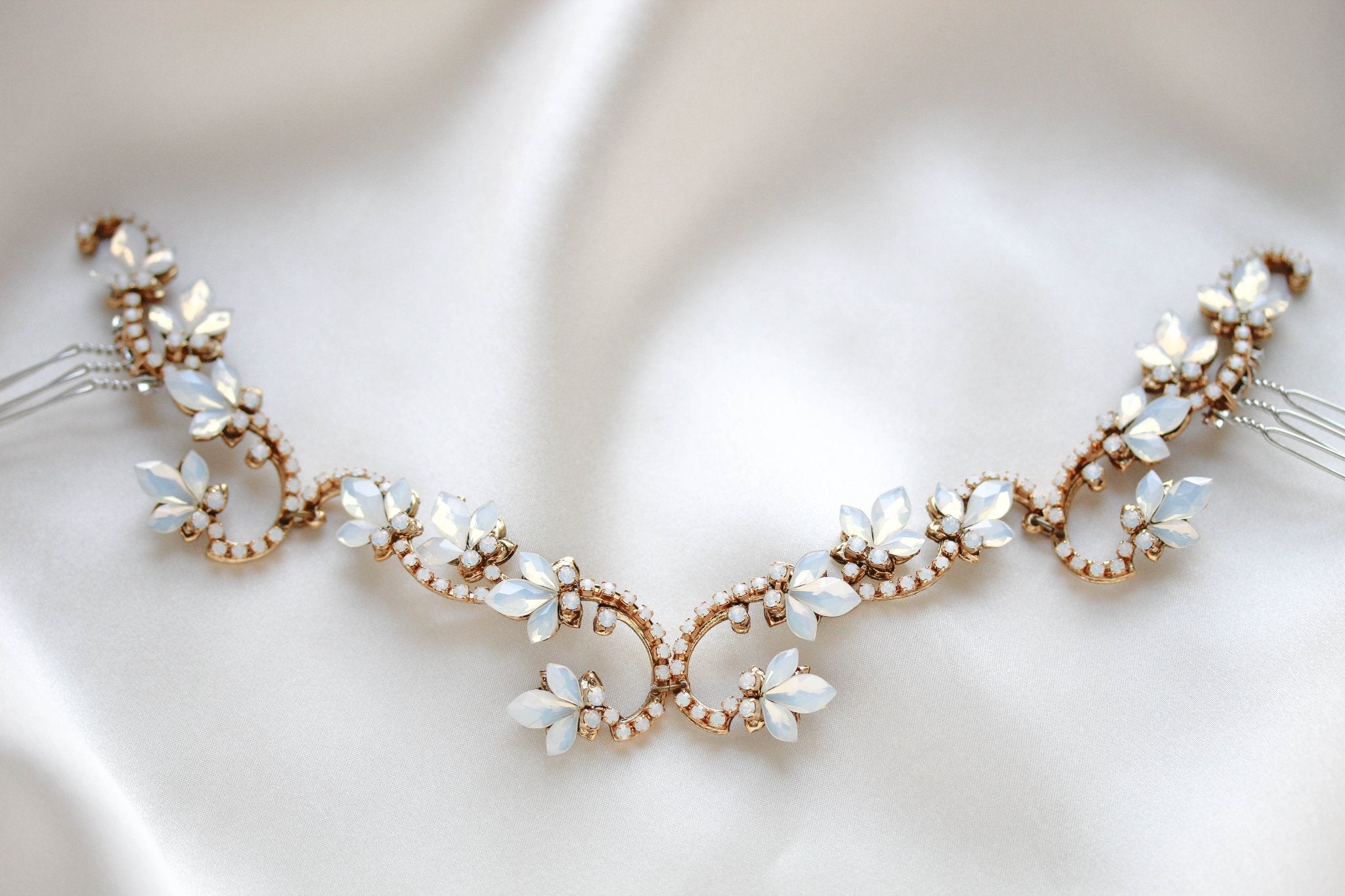Cleo Antique Gold Bridal Hair Vine - Treasures by Agnes