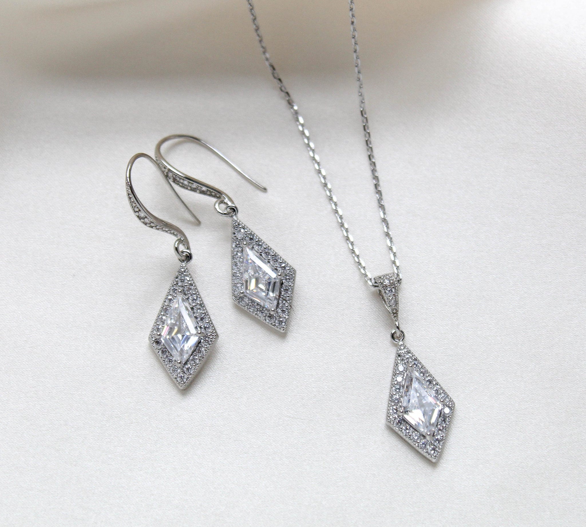 EMPRESS Rose gold Jewelry Set - Treasures by Agnes