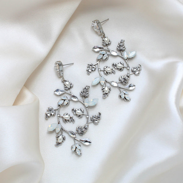 Large Bridal statement hoop earrings - JEANETTE - Treasures by Agnes