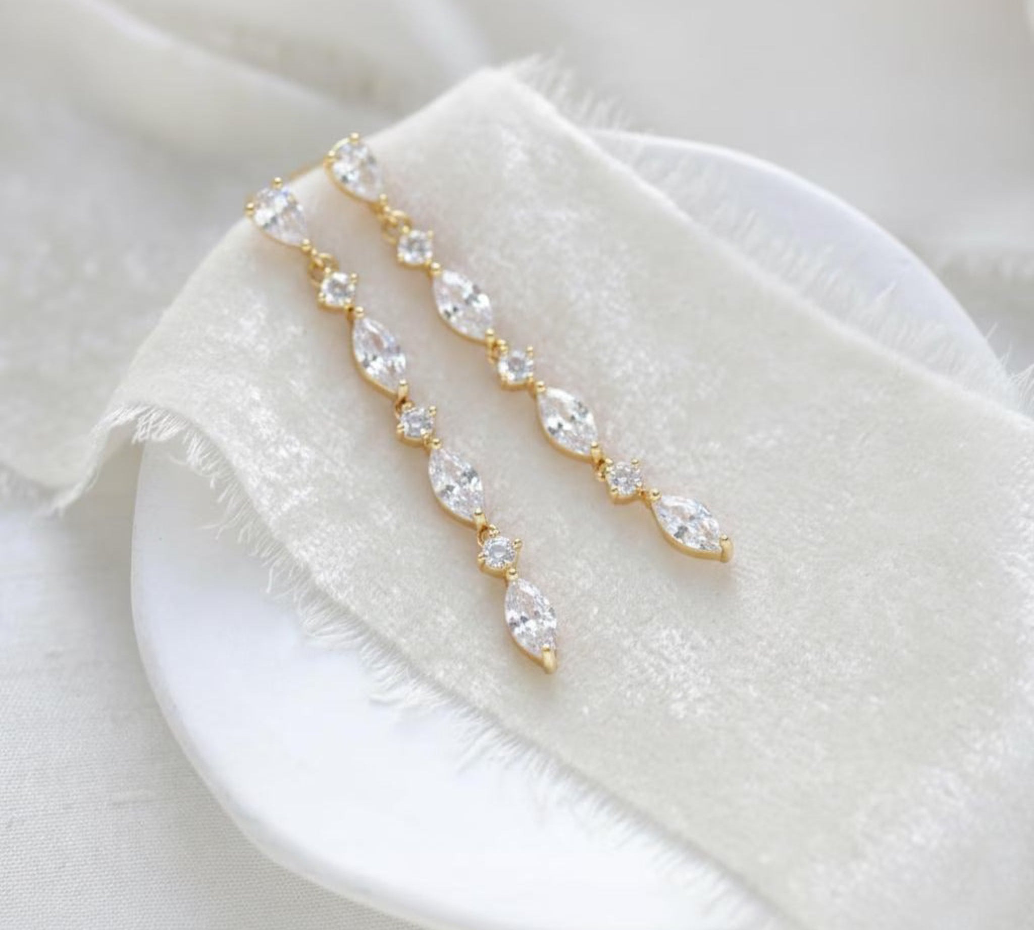 LIV Bridal Earrings - Treasures by Agnes