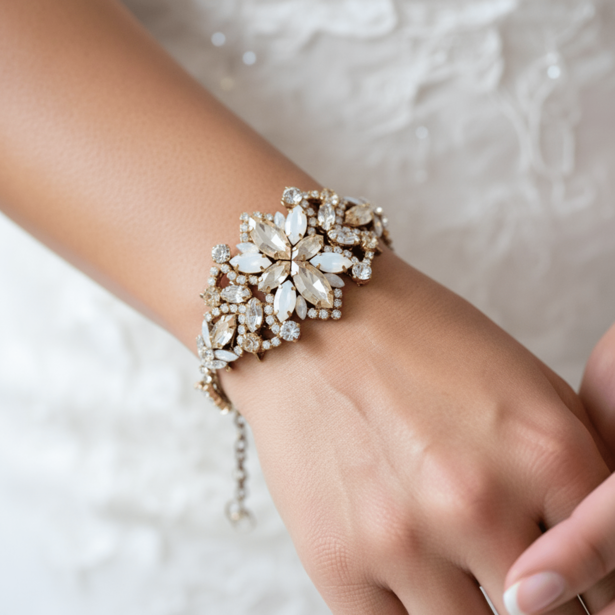 Madelynn Bracelet – Antique Gold - Treasures by Agnes
