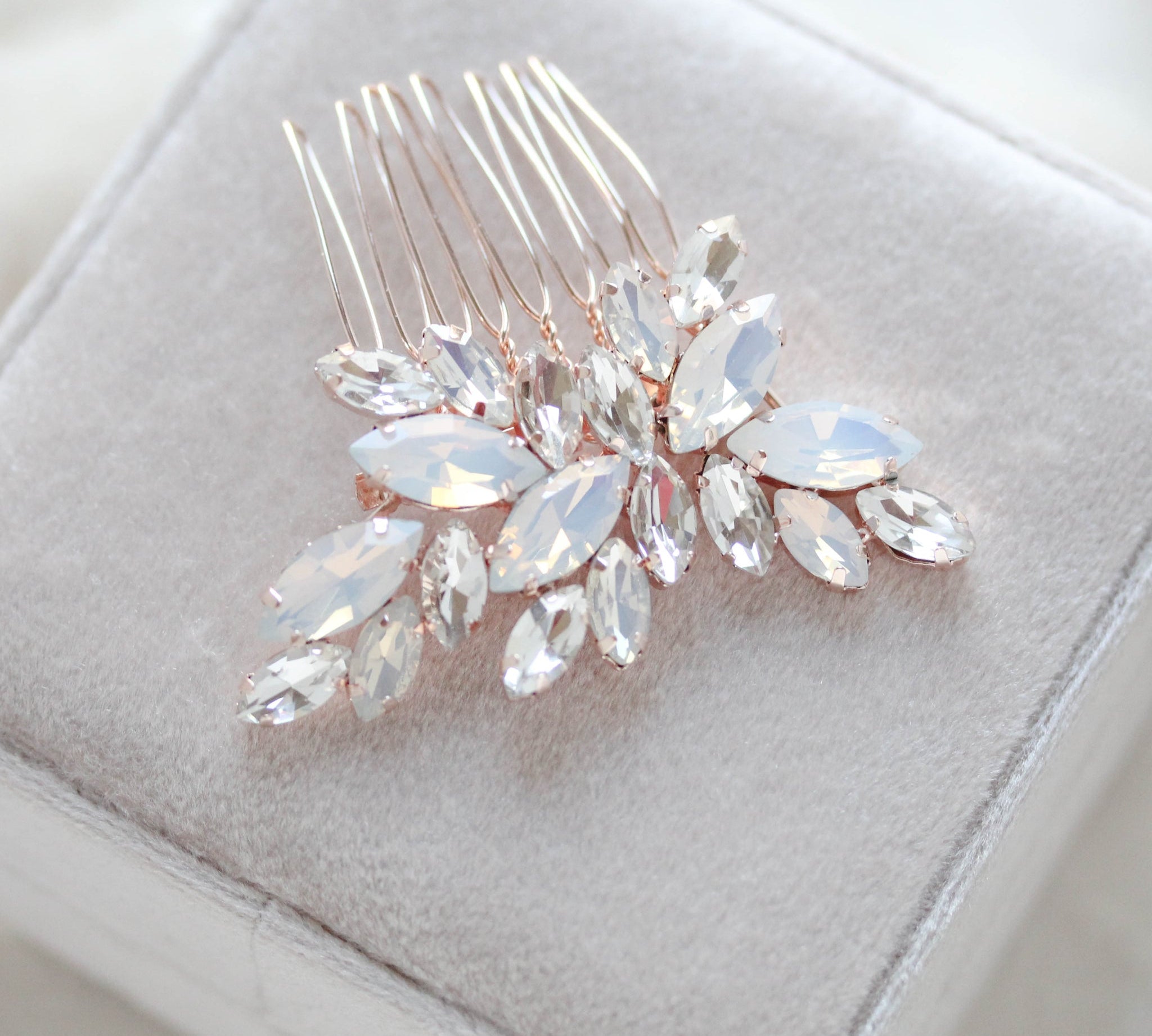Rose gold bridal hair accessory with white opal crystal - BRIDGETTE - Treasures by Agnes