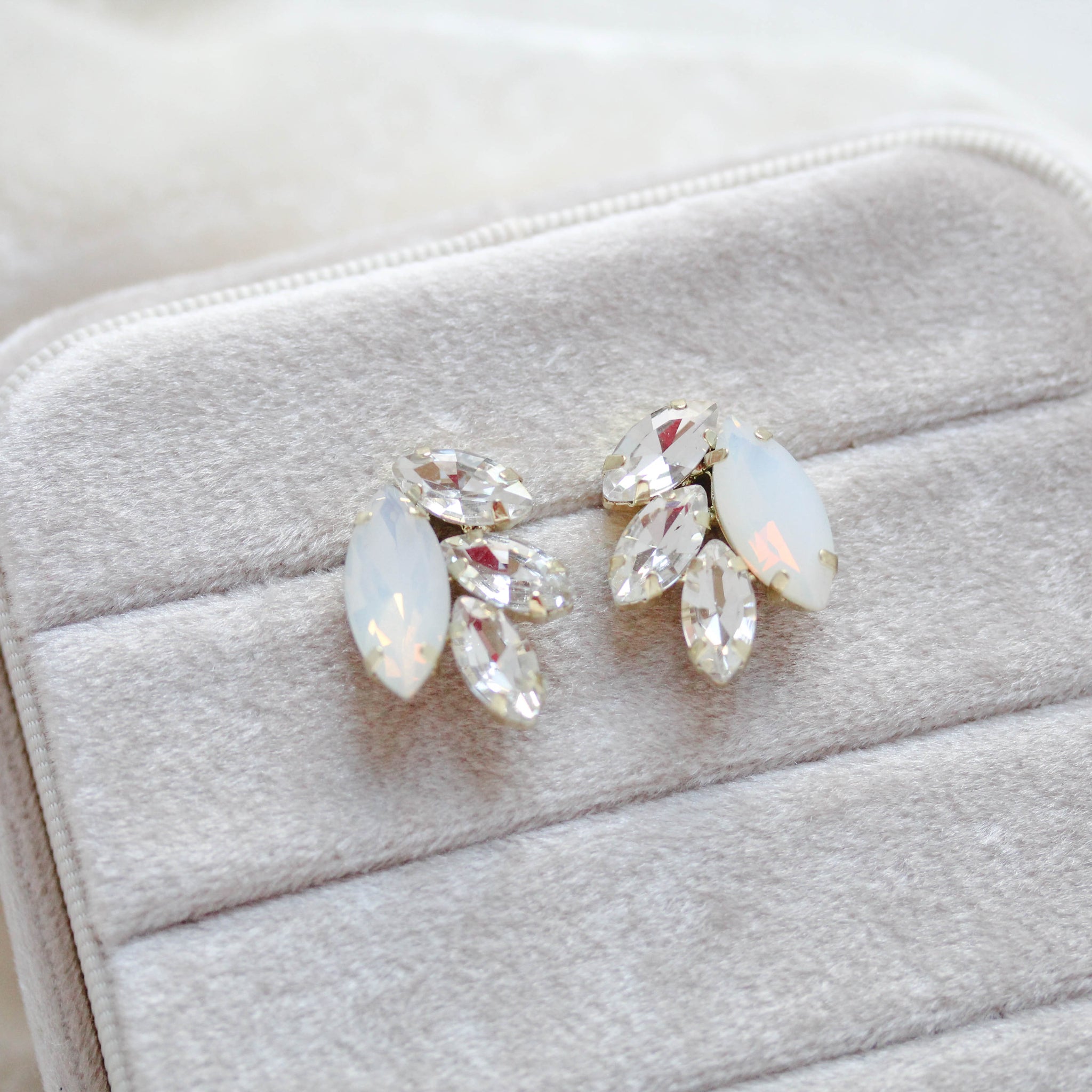Rose gold bridal stud earrings - BRIDGETTE - Treasures by Agnes