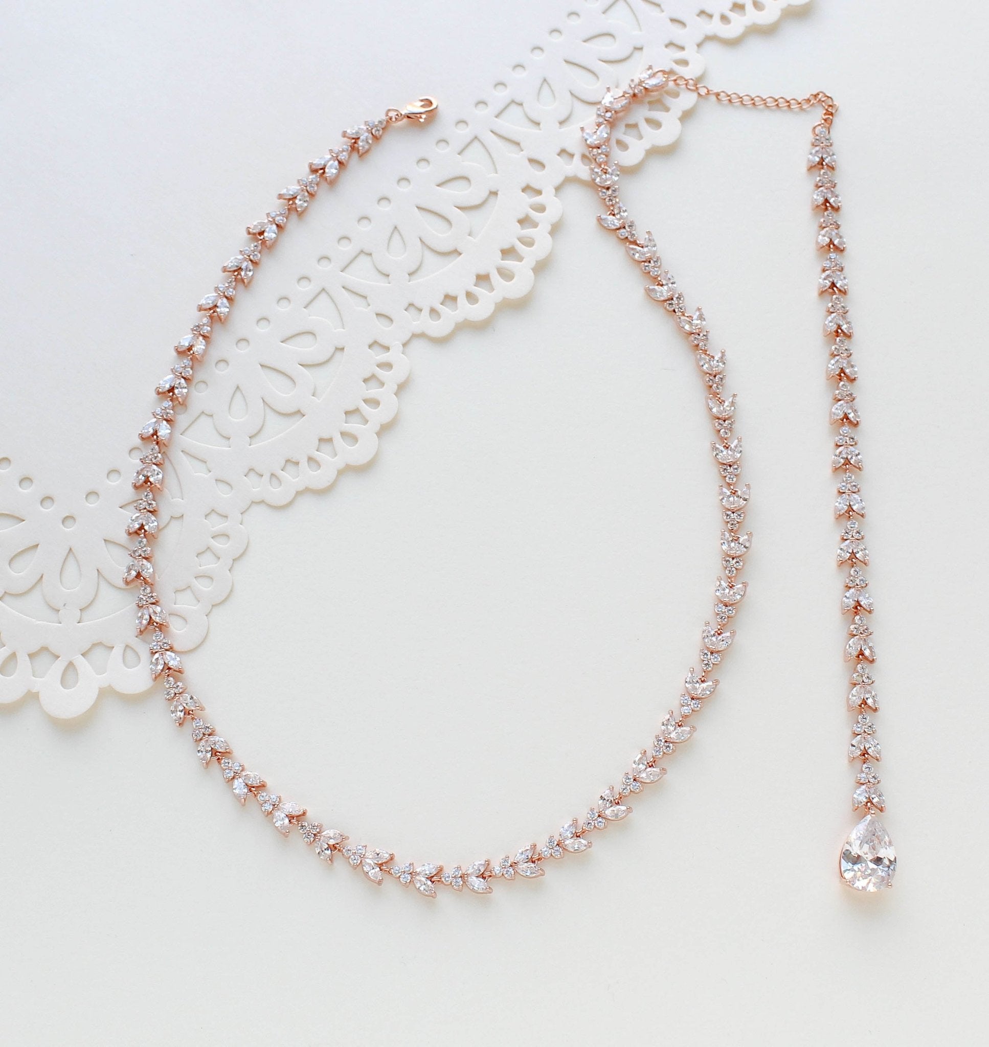 Rose gold necklace with or without backdrop - ANDREA - Treasures by Agnes