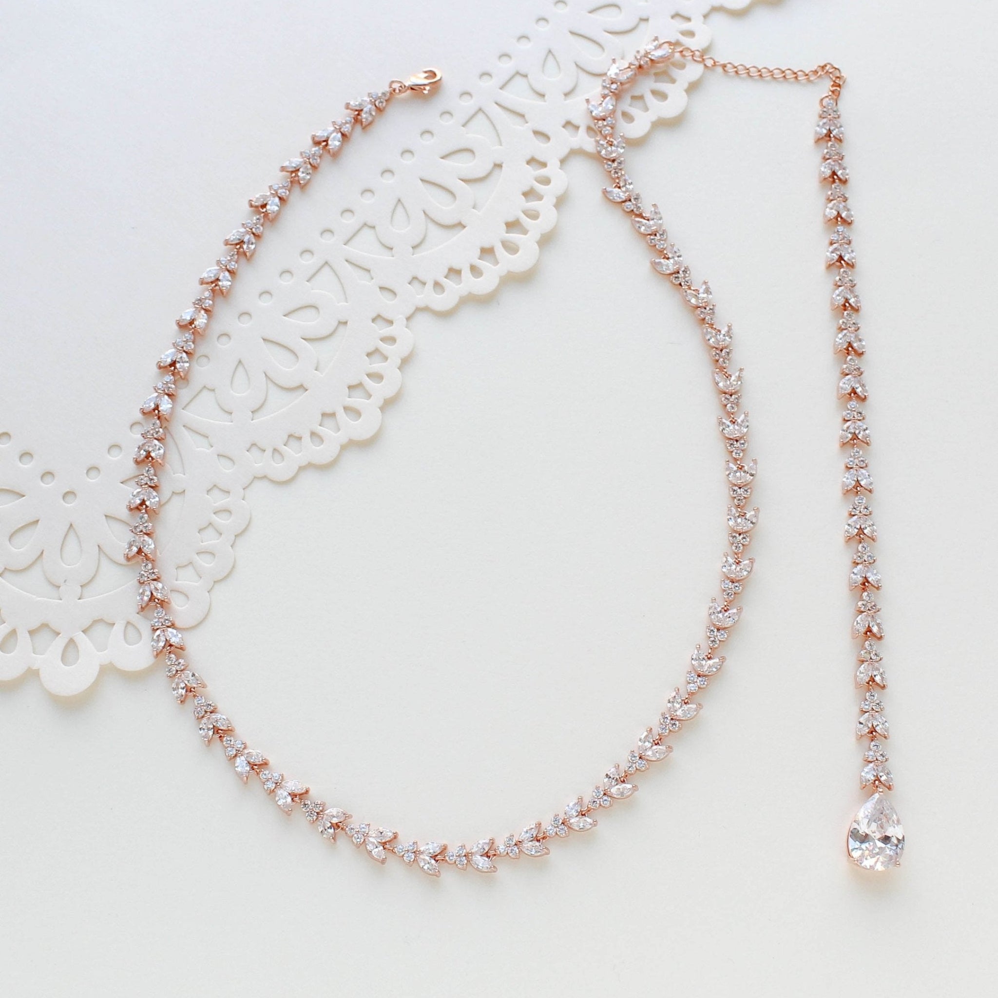 Rose gold necklace with or without backdrop - ANDREA - Treasures by Agnes