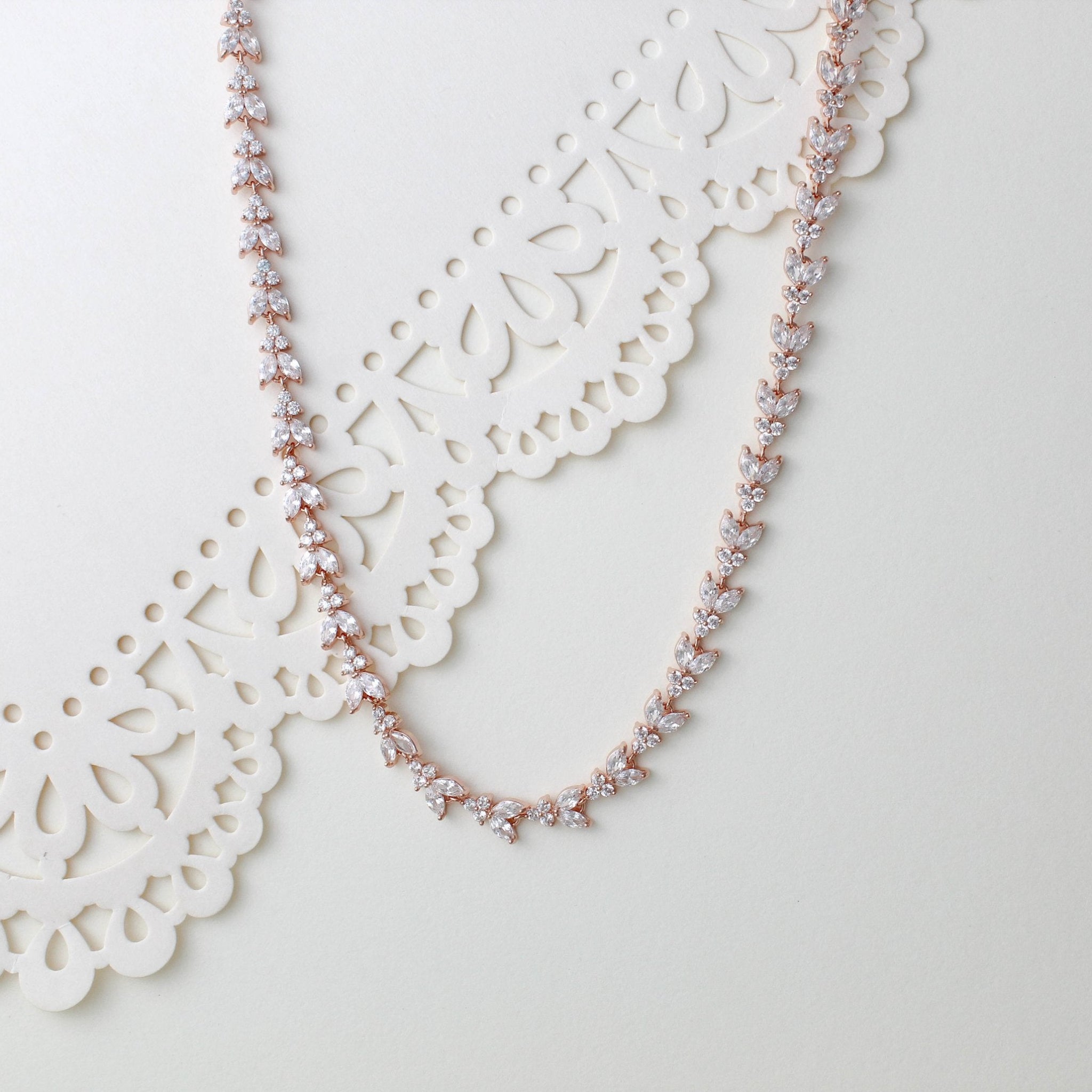 Rose gold necklace with or without backdrop - ANDREA - Treasures by Agnes