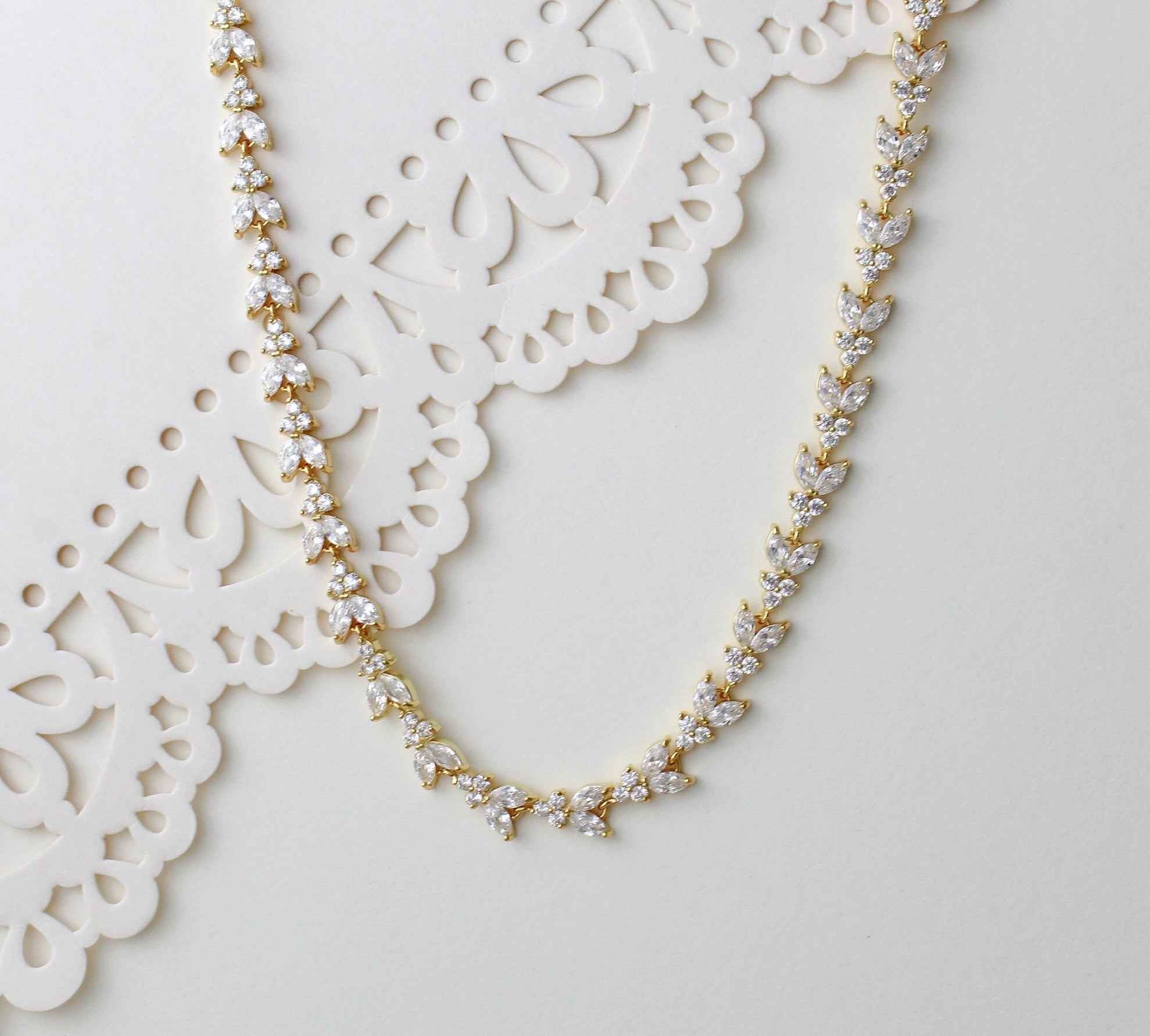 Rose gold necklace with or without backdrop - ANDREA - Treasures by Agnes