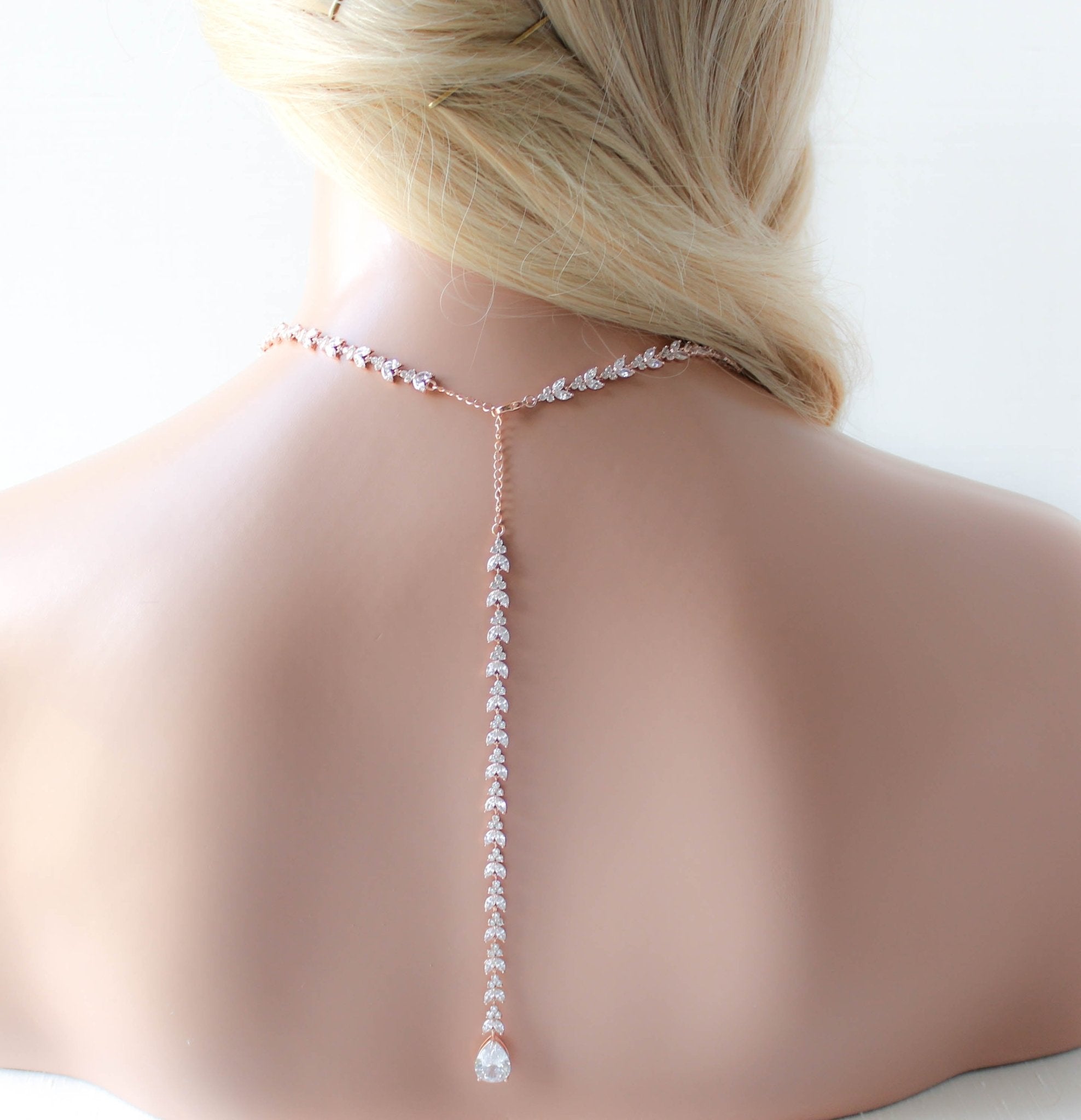 Rose gold necklace with or without backdrop - ANDREA - Treasures by Agnes