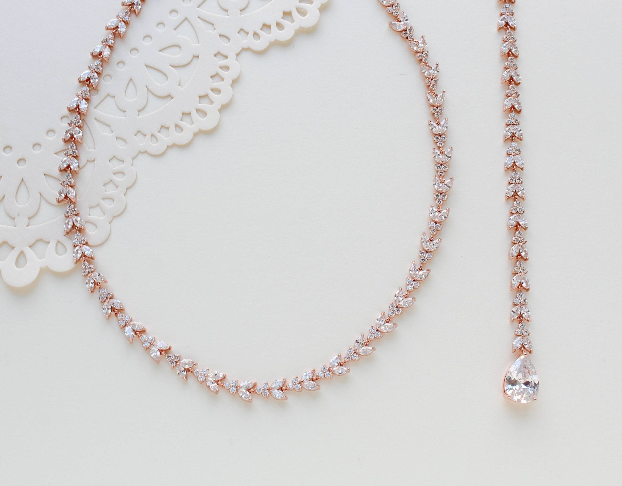 Rose gold necklace with or without backdrop - ANDREA - Treasures by Agnes
