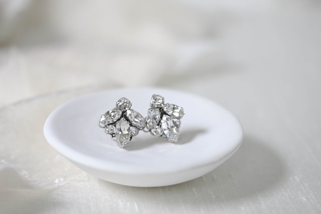 Small crystal stud bridal earrings - MILEY - Treasures by Agnes
