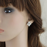 Small crystal stud bridal earrings - MILEY - Treasures by Agnes
