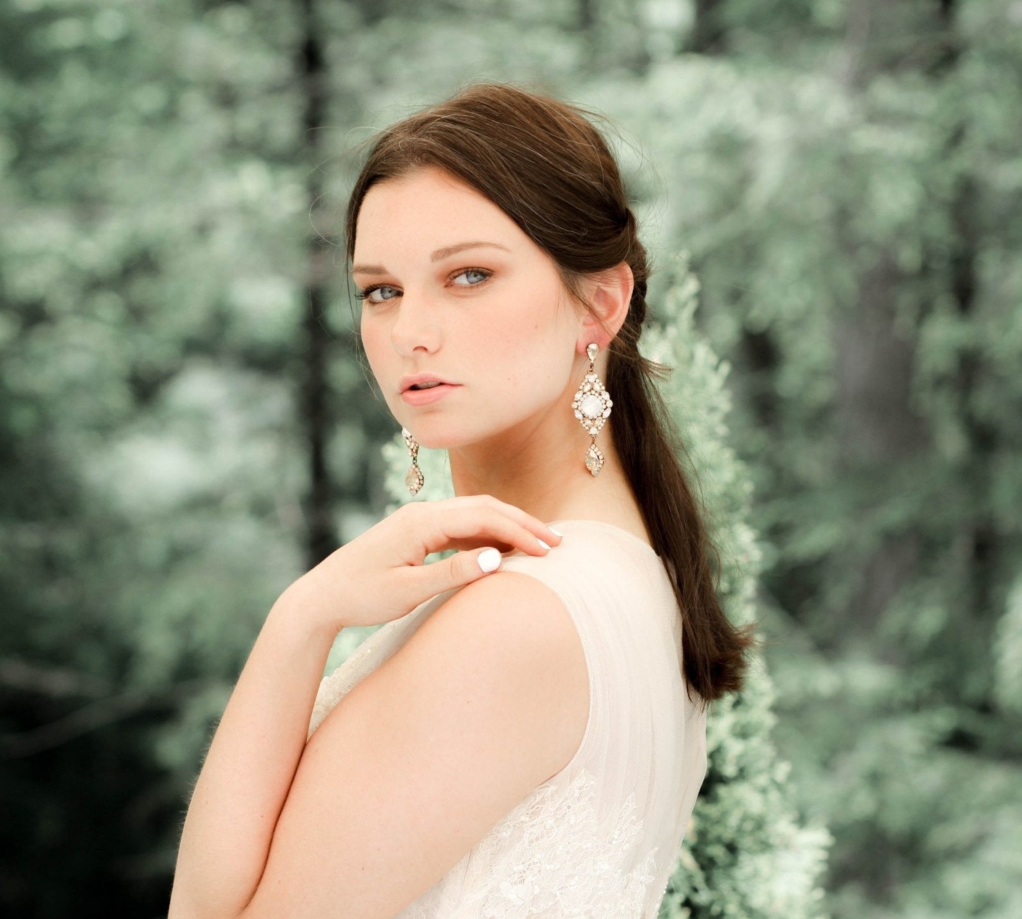 Antique gold crystal statement wedding earrings - JUSTINE - Treasures by Agnes