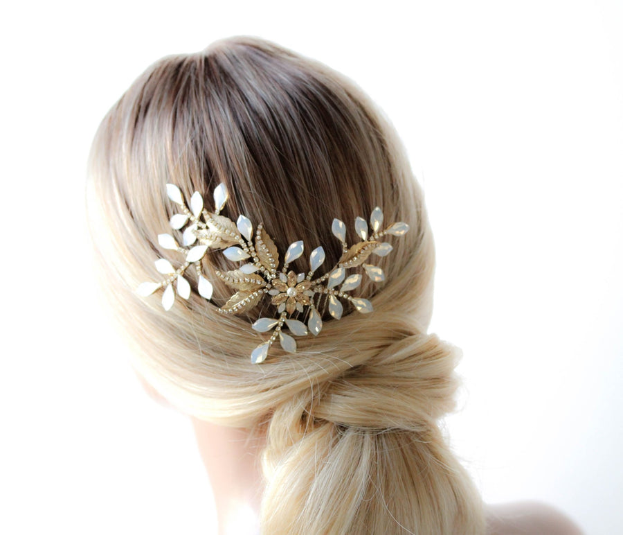 Antique gold Floral Bridal hair accessory - COURTNEY - Treasures by Agnes
