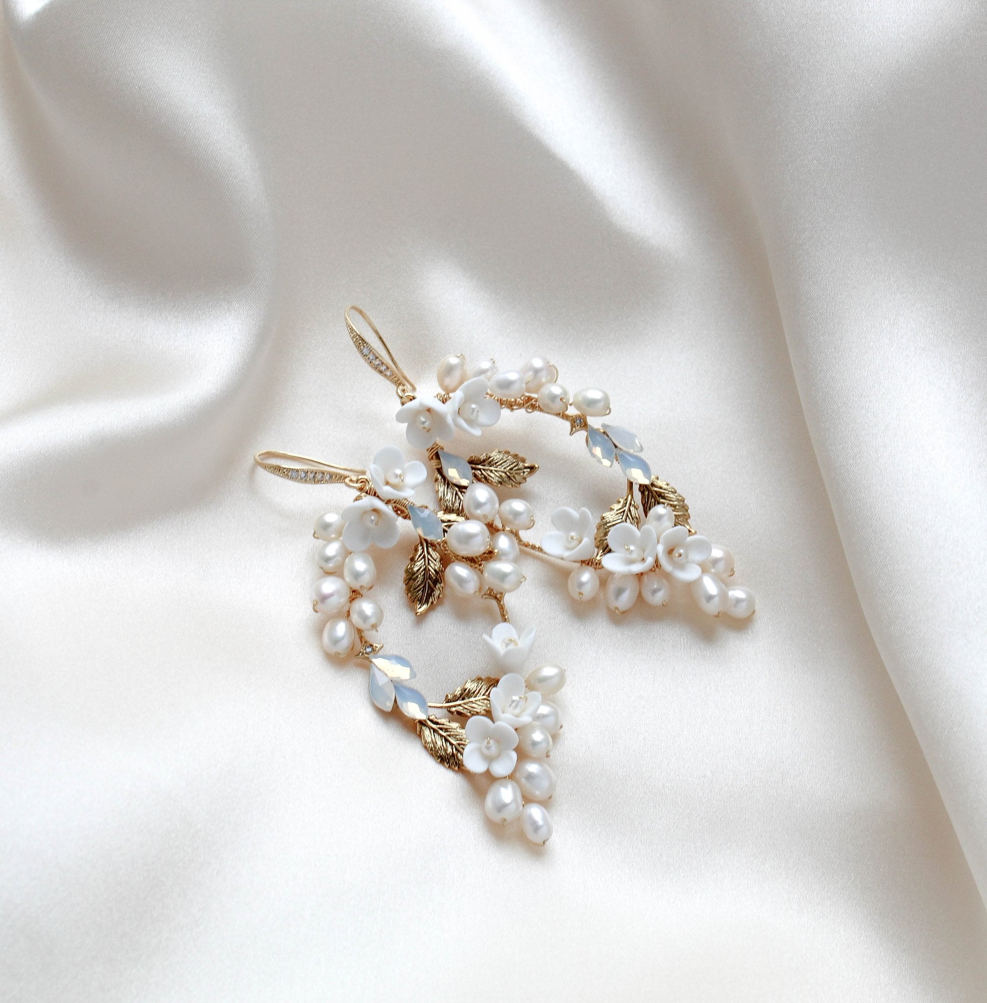Antique gold Floral statement Wedding earrings - ARIEL - Treasures by Agnes