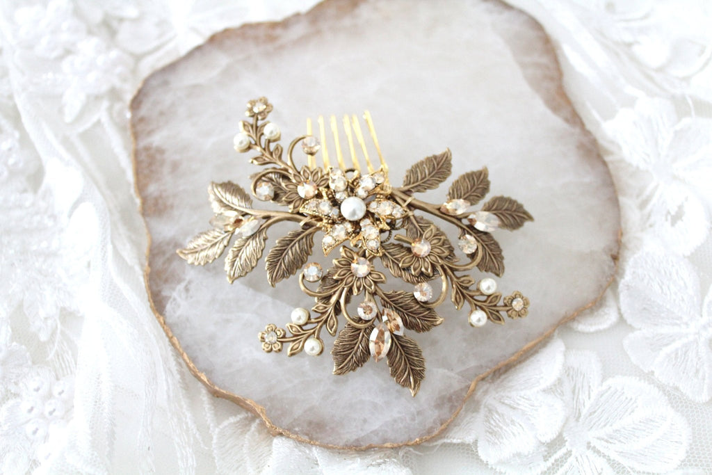 Antique gold leaf hair accessory with golden crystals - Treasures by Agnes