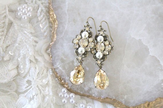 Antique gold Vintage style Chandelier earrings - ASHLYN - Treasures by Agnes