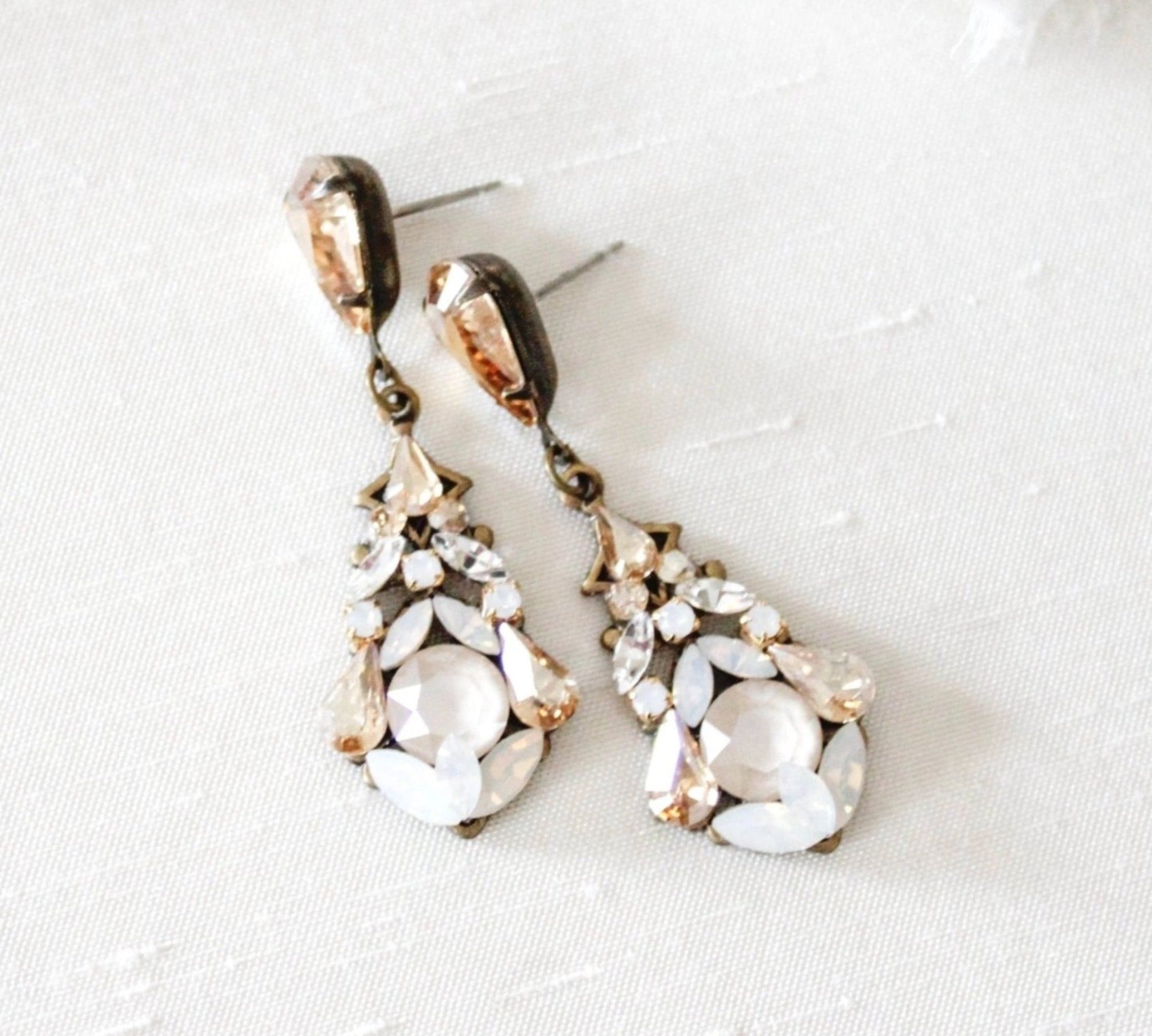 Antique gold vintage style crystal Wedding earrings - KENNEDY - Treasures by Agnes