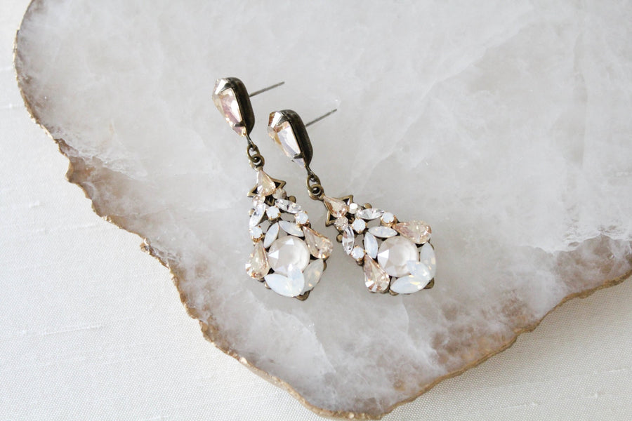 Antique gold vintage style crystal Wedding earrings - KENNEDY - Treasures by Agnes