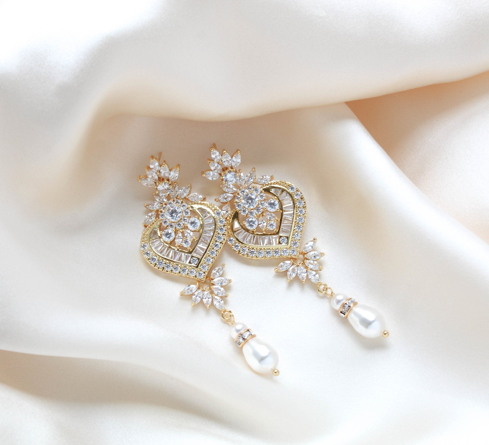 Art Deco Bridal statement earrings with pearl drops - EMMA - Treasures by Agnes