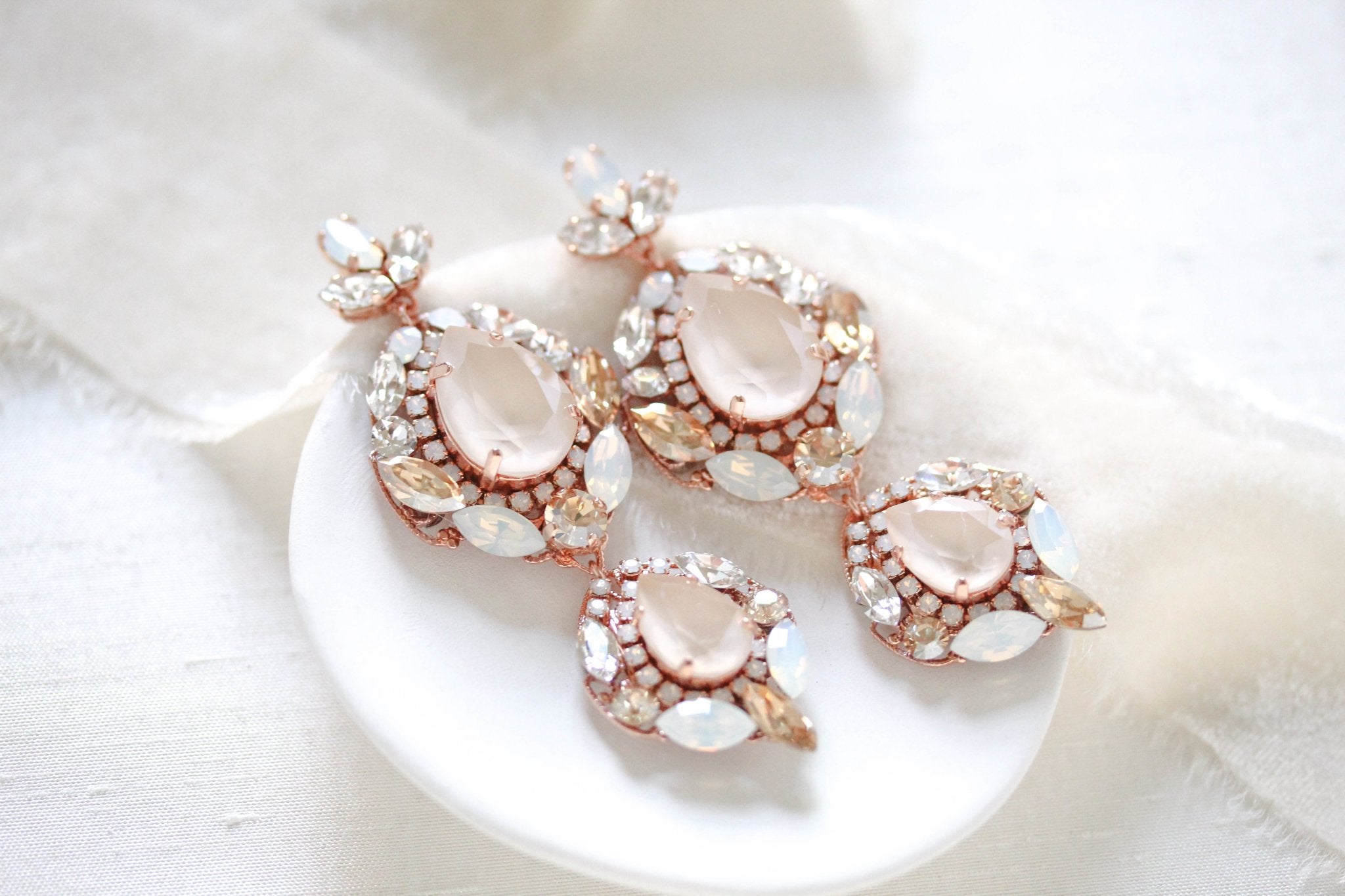 Austrian crystal Statement Bridal earrings - GIANNA - Treasures by Agnes