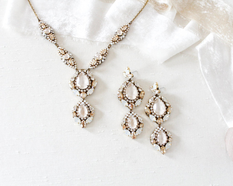 Austrian crystal Statement Bridal earrings - GIANNA - Treasures by Agnes