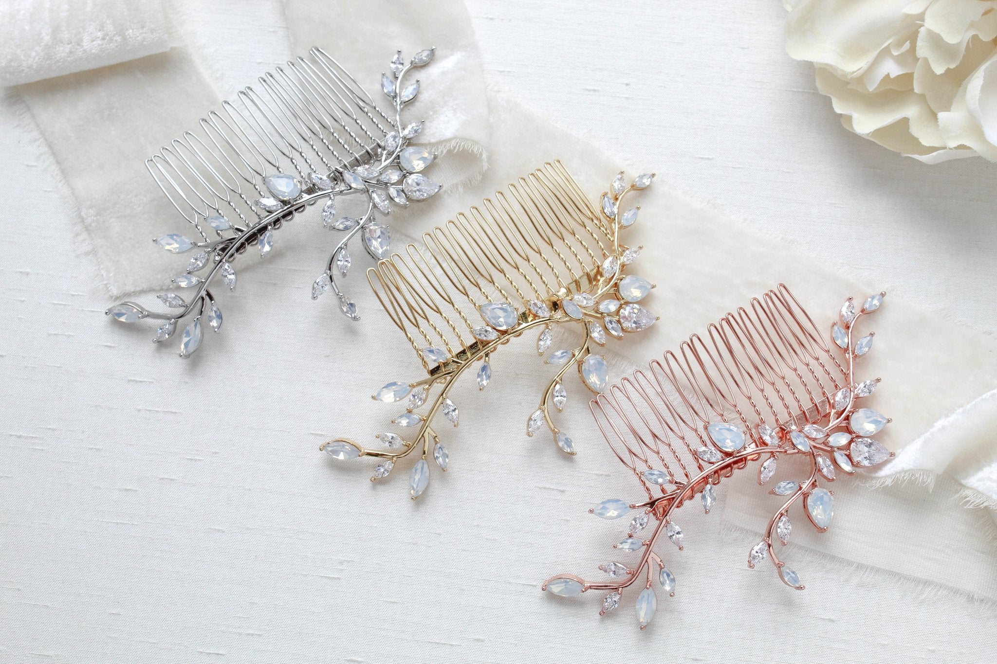 Bridal hair comb with vine design and white opal crystal accents - APRILLE - Treasures by Agnes
