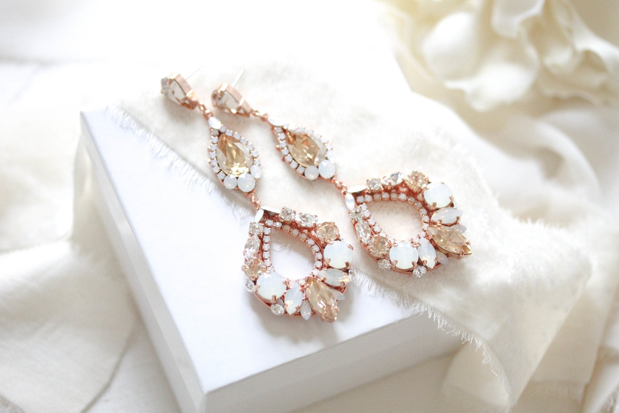 Crystal Statement Bridal chandelier earrings - QUINN - Treasures by Agnes