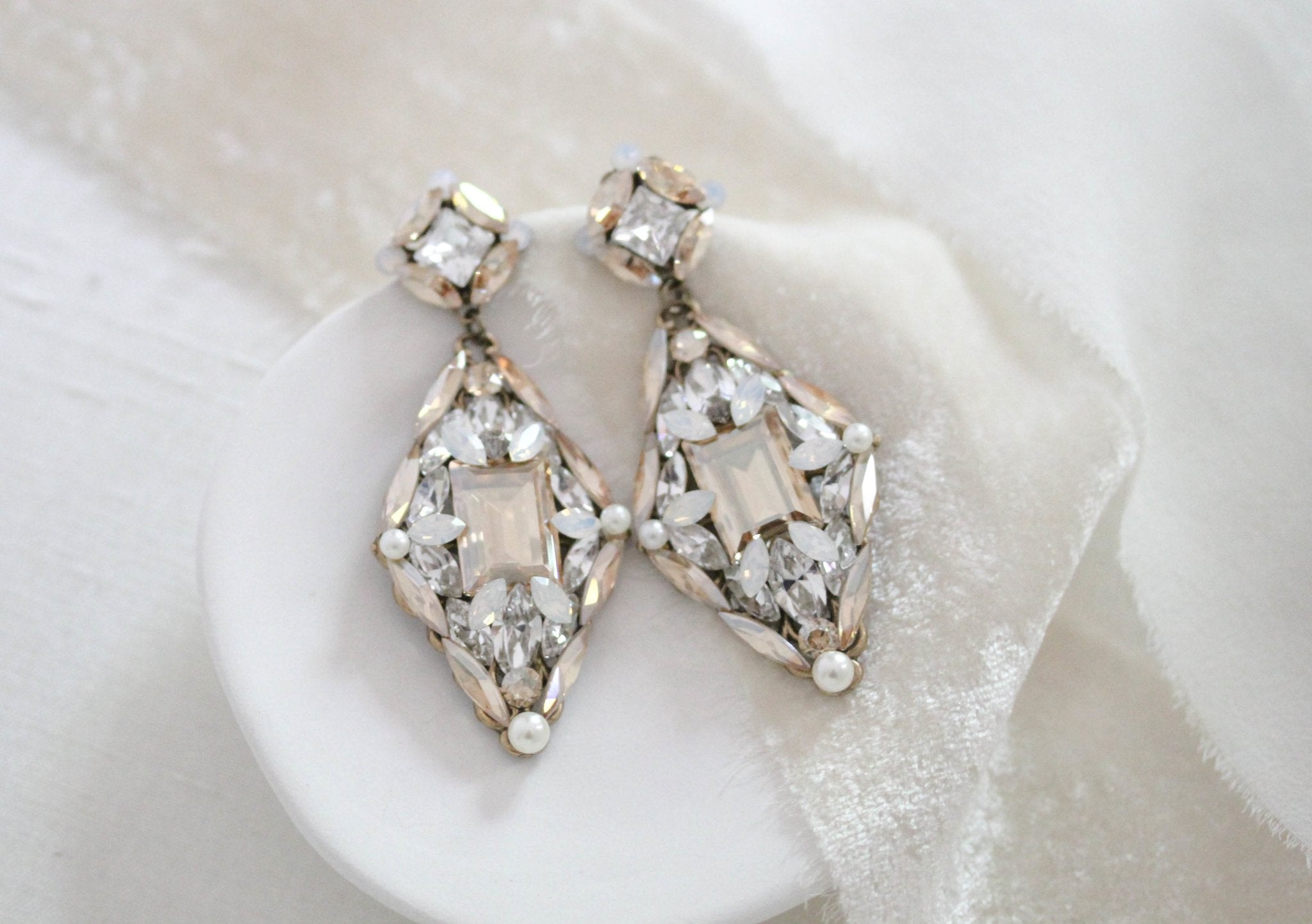 Crystal Vintage style Antique gold Bridal earrings - SAMANTHA - Treasures by Agnes