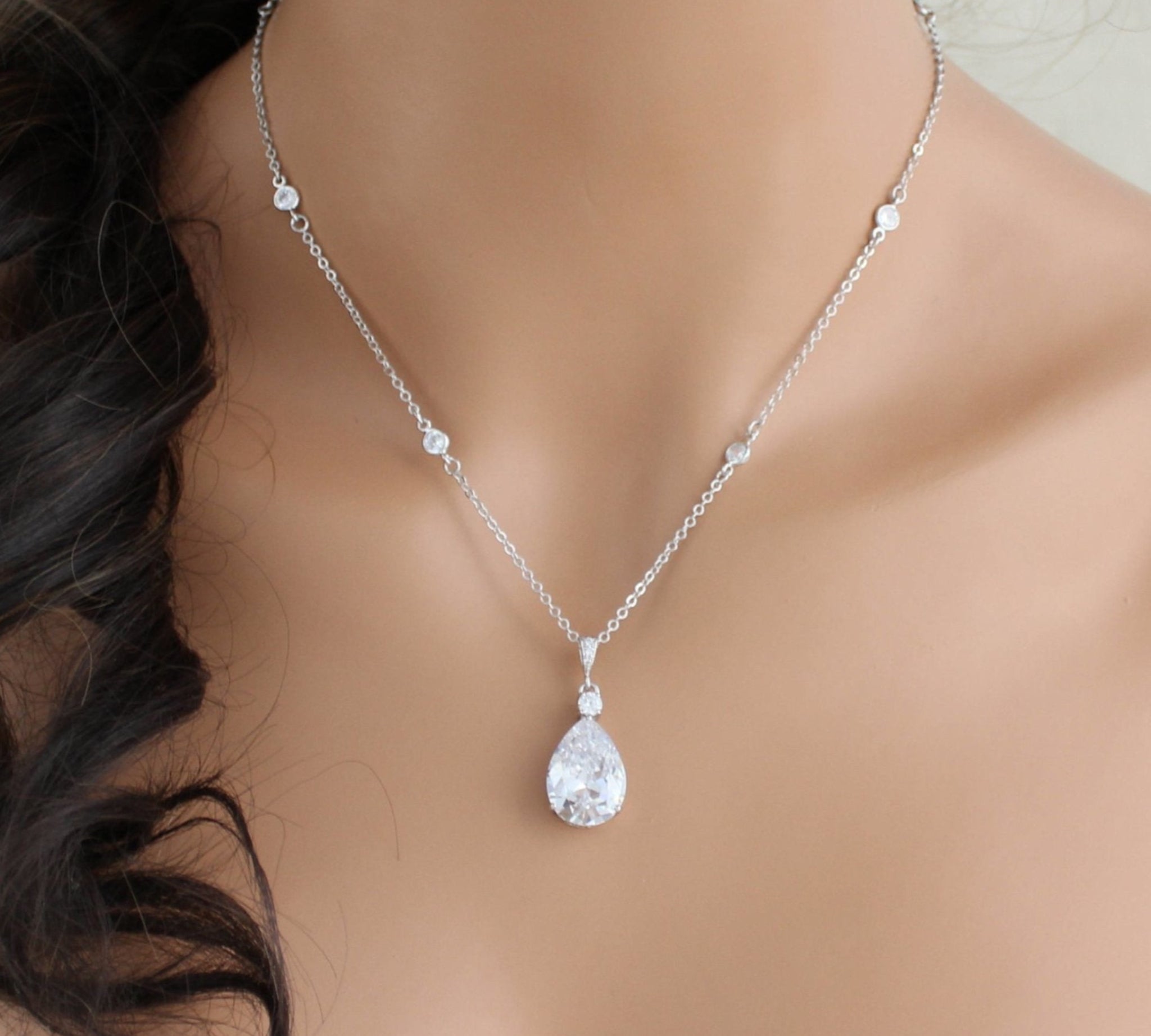 Cubic zirconia teardrop Bridal necklace - PEYTON - Treasures by Agnes