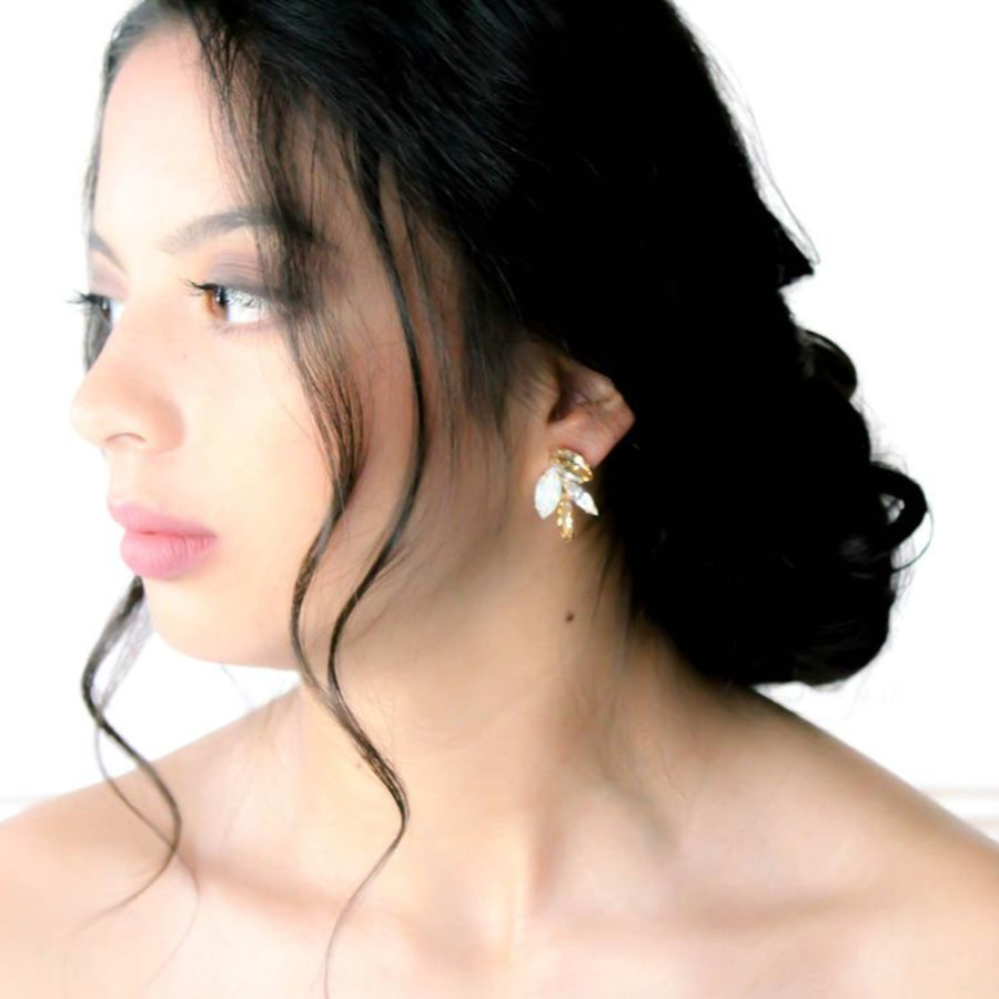 Delicate cluster style Swarovski stud earrings - CHRISTINA - Treasures by Agnes