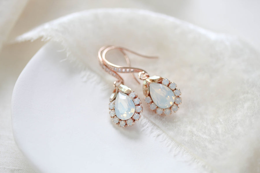 Delicate crystal Bridal backdrop necklace - GIGI - Treasures by Agnes