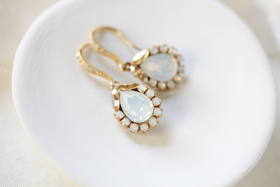 Delicate crystal drop bridal earrings - GIGI - Treasures by Agnes