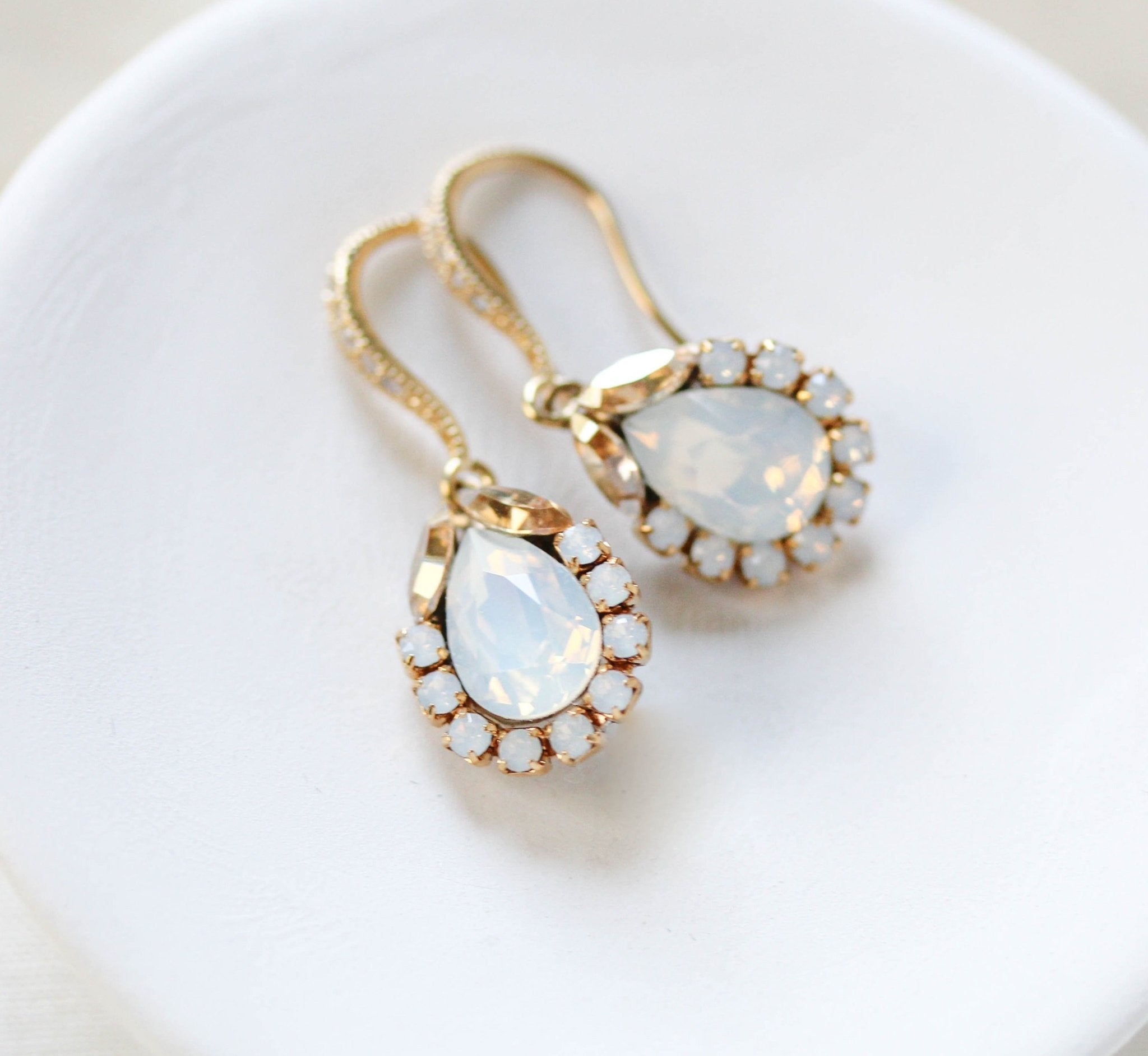 Delicate crystal drop bridal earrings - GIGI - Treasures by Agnes
